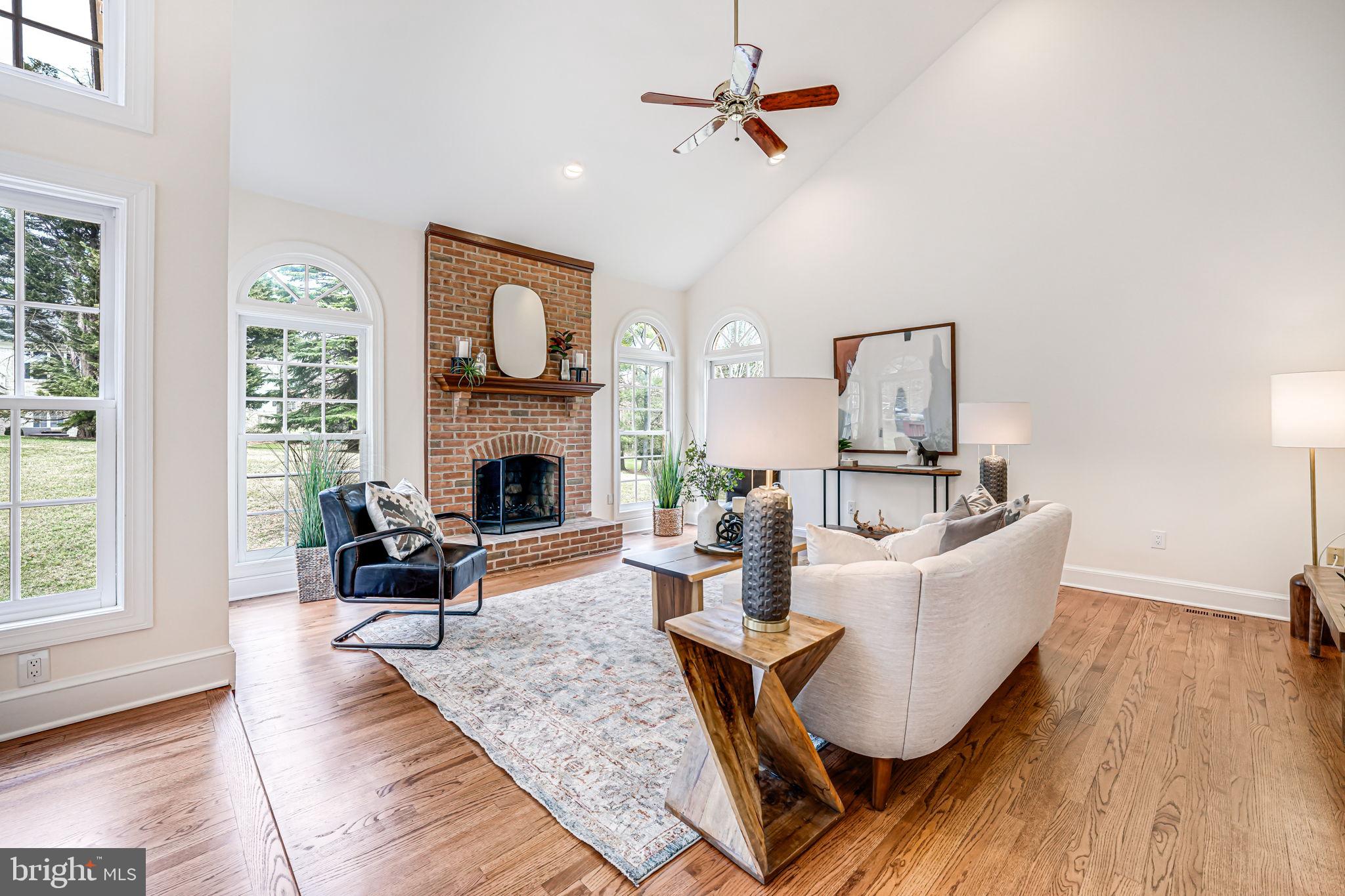 WINDSONG WEST - Residential