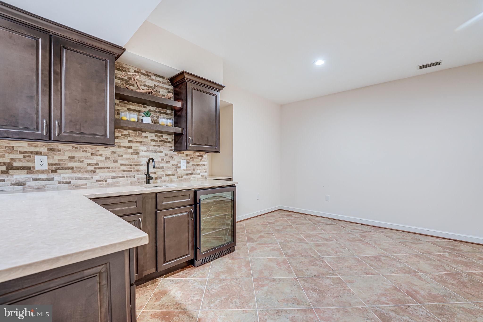 WINDSONG WEST - Residential