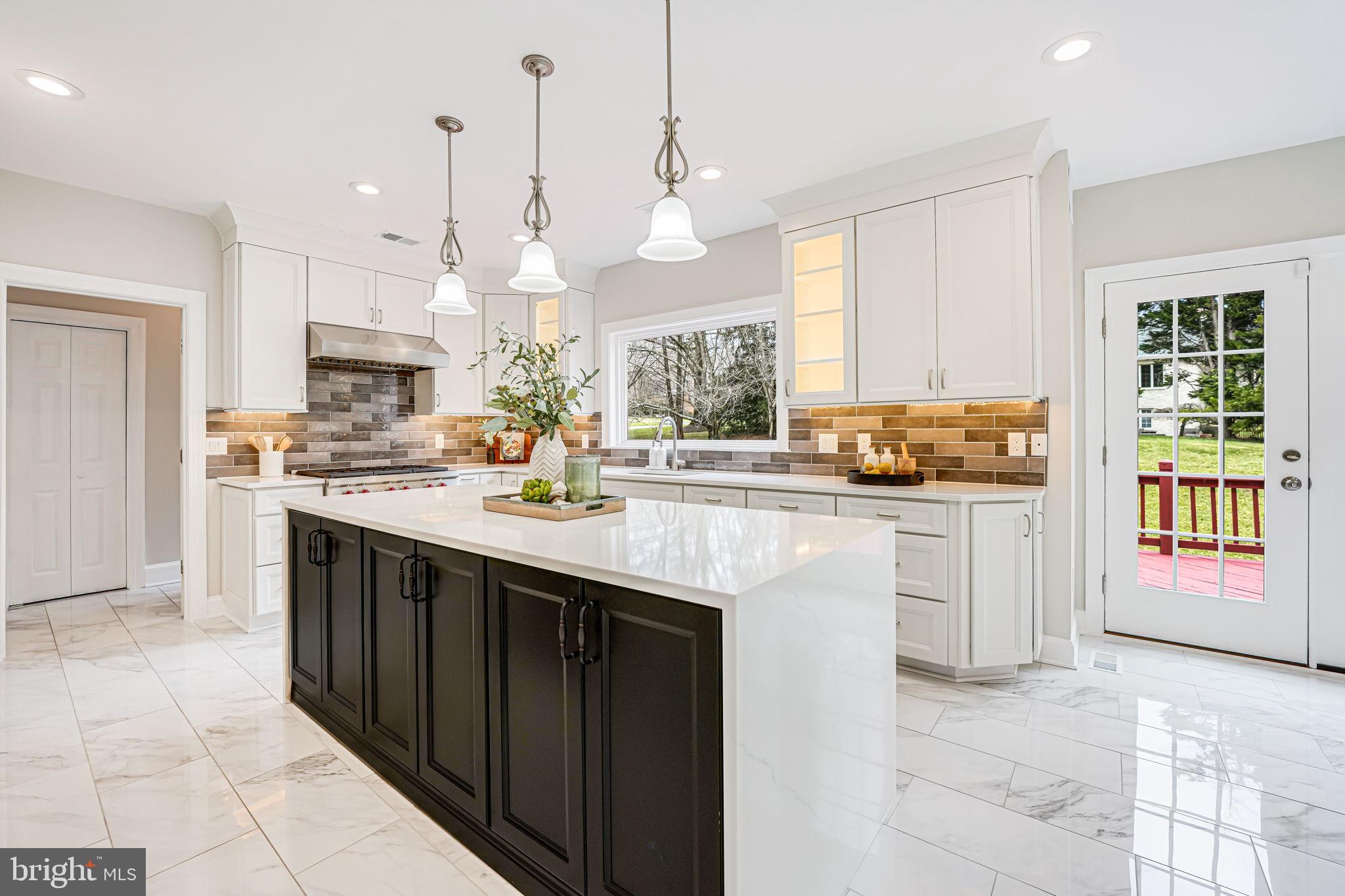 WINDSONG WEST - Residential