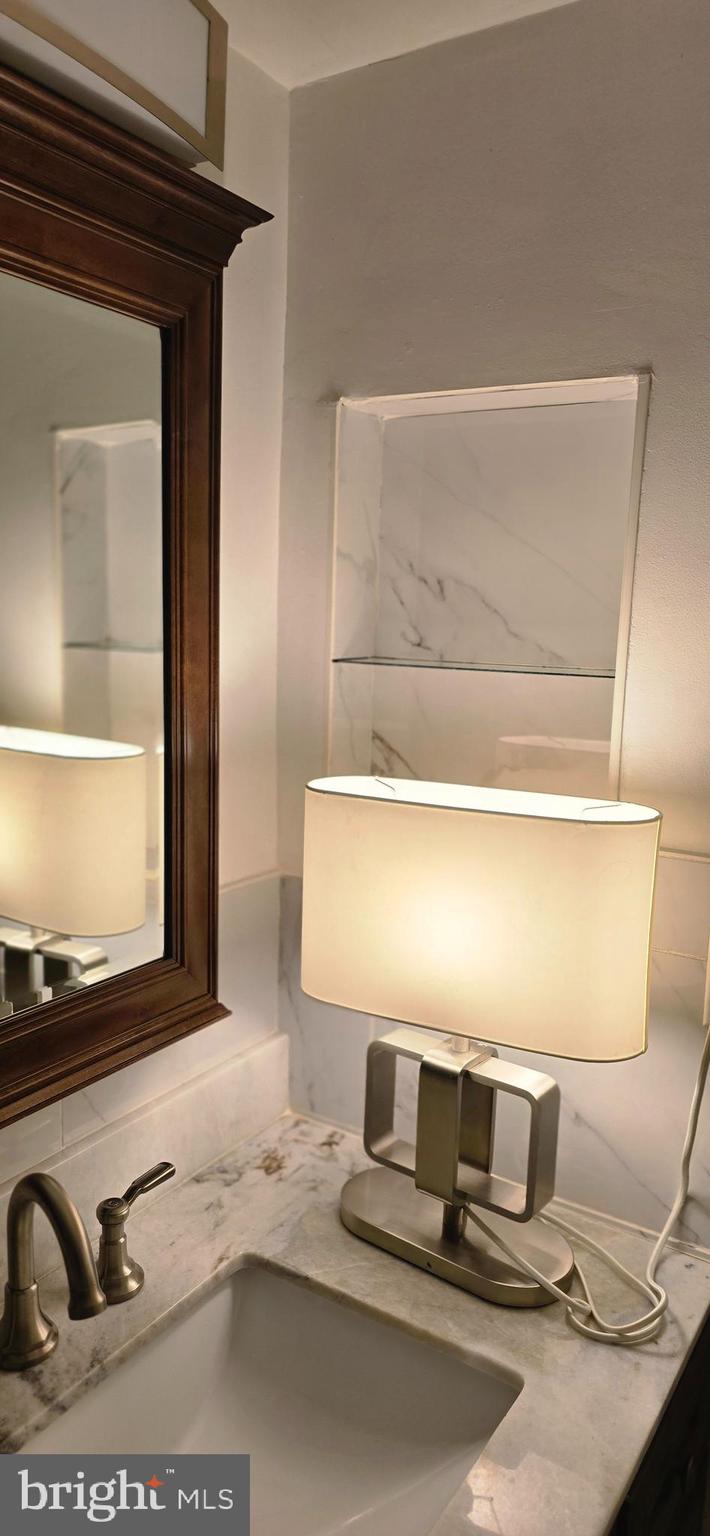 VILLAGE OF LONG REACH - Residential Lease