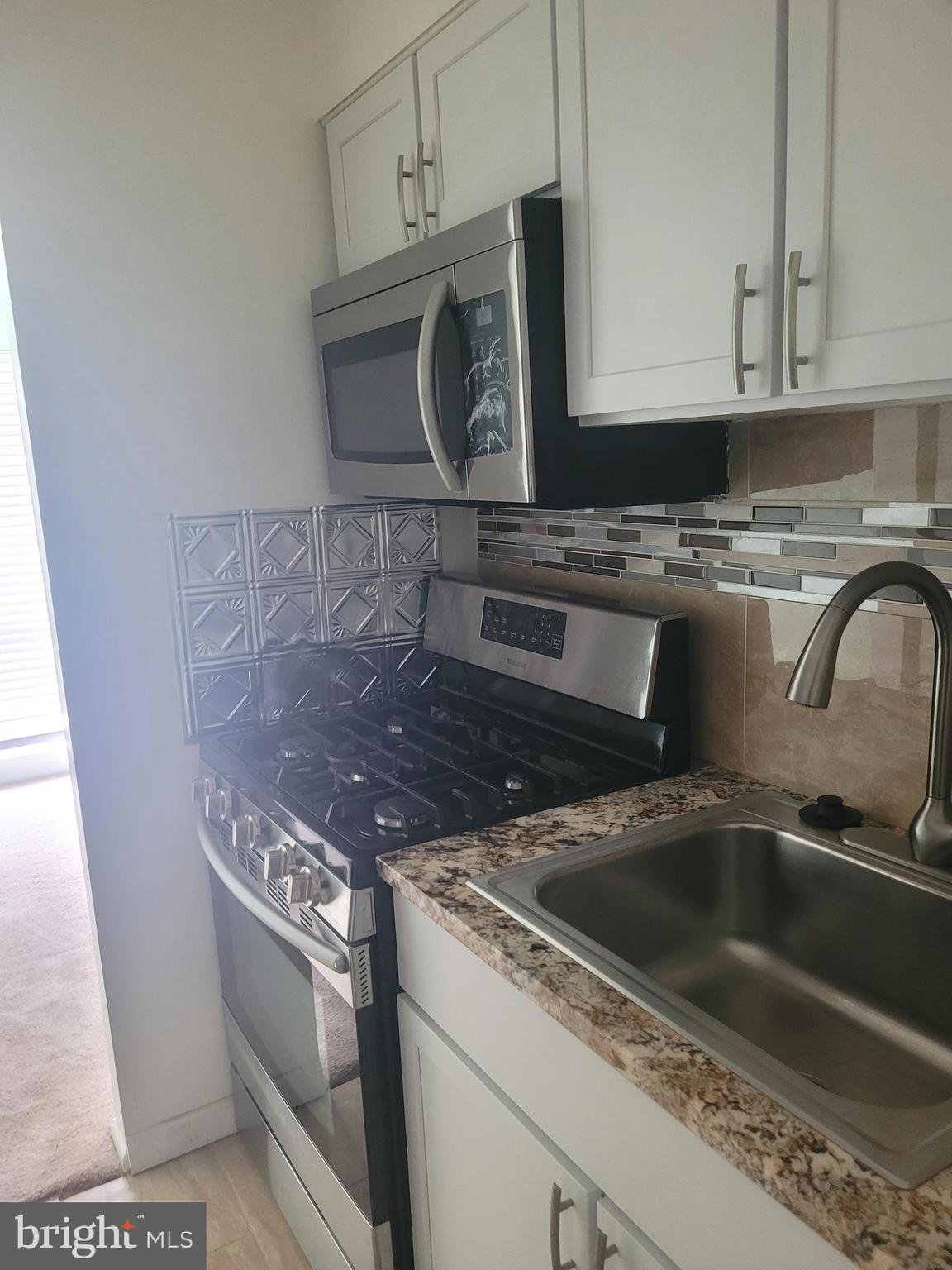 VILLAGE OF LONG REACH - Residential Lease