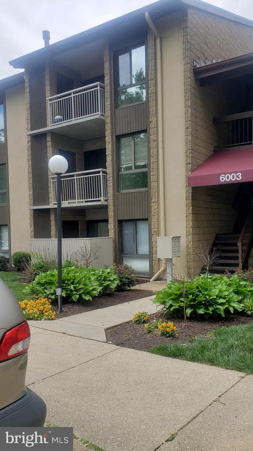 VILLAGE OF LONG REACH - Residential Lease