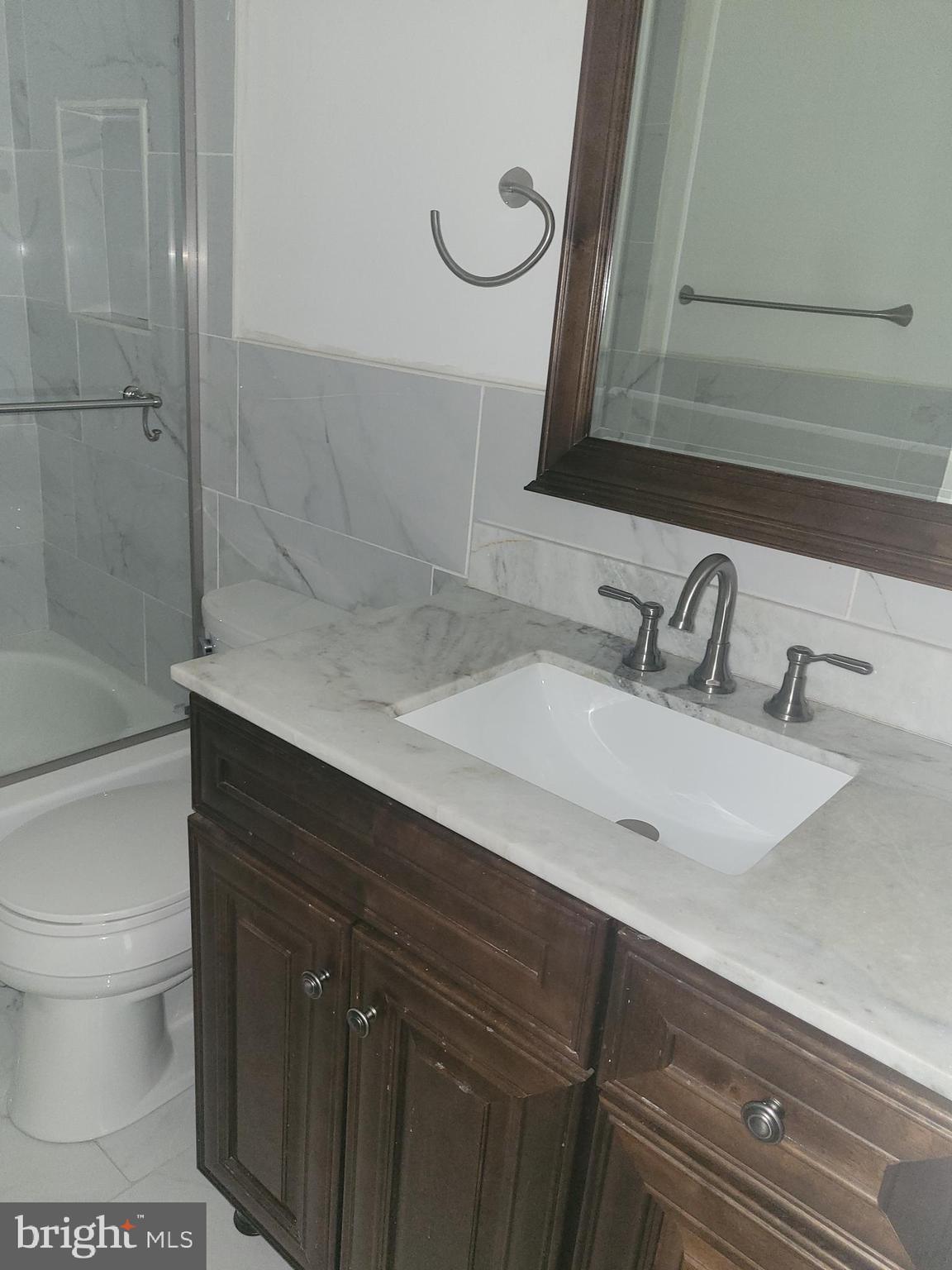 VILLAGE OF LONG REACH - Residential Lease