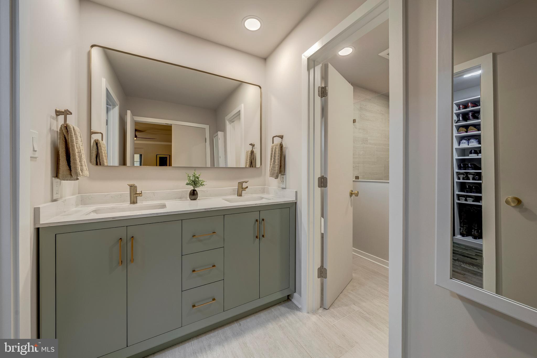 GREAT FALLS MANOR - Residential