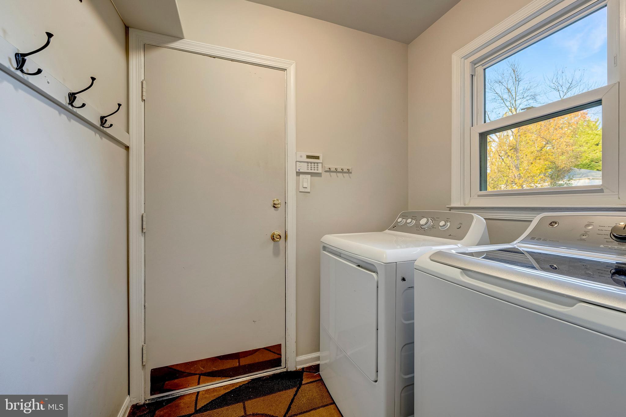 GREAT FALLS MANOR - Residential