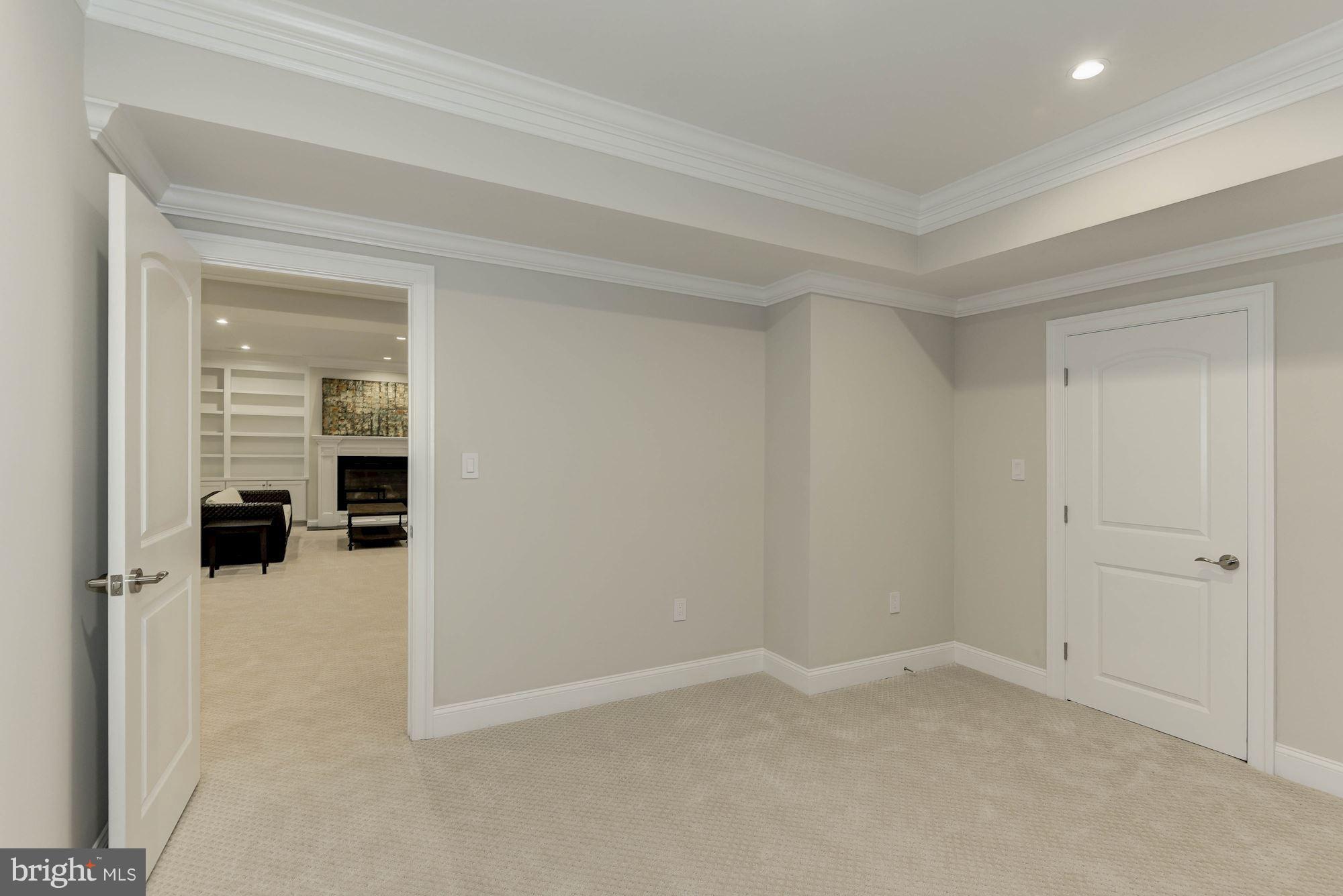 OLD DOMINION GARDENS - Residential