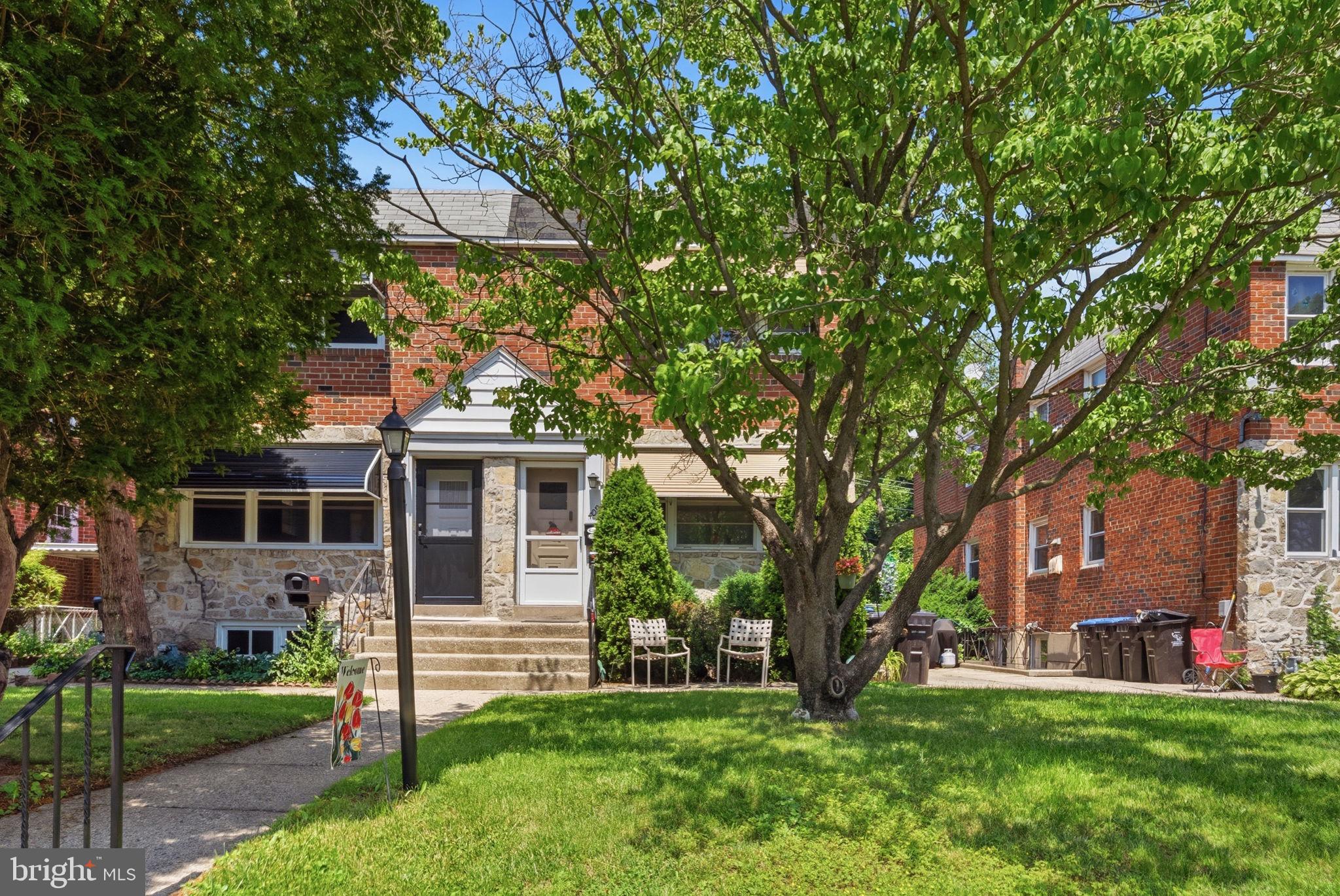 409 W LOGAN STREET