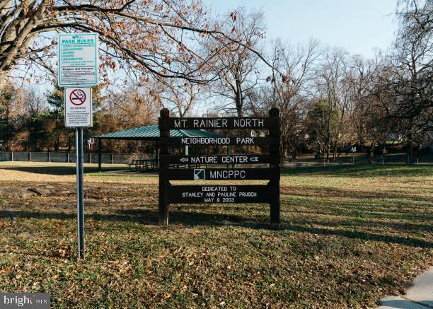 MOUNT RAINIER - Residential
