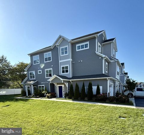 Condo For Sale - 24523 Merlot Drive<br/> LEWES, DE 19958