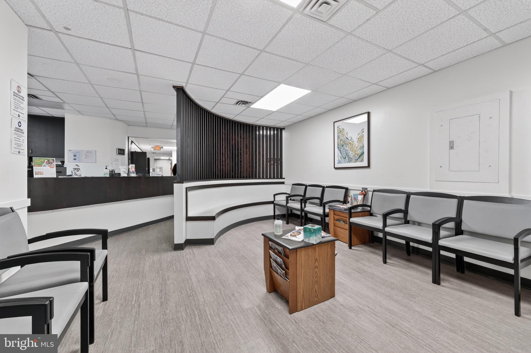 11701 LIVINGSTON ROAD 302/303