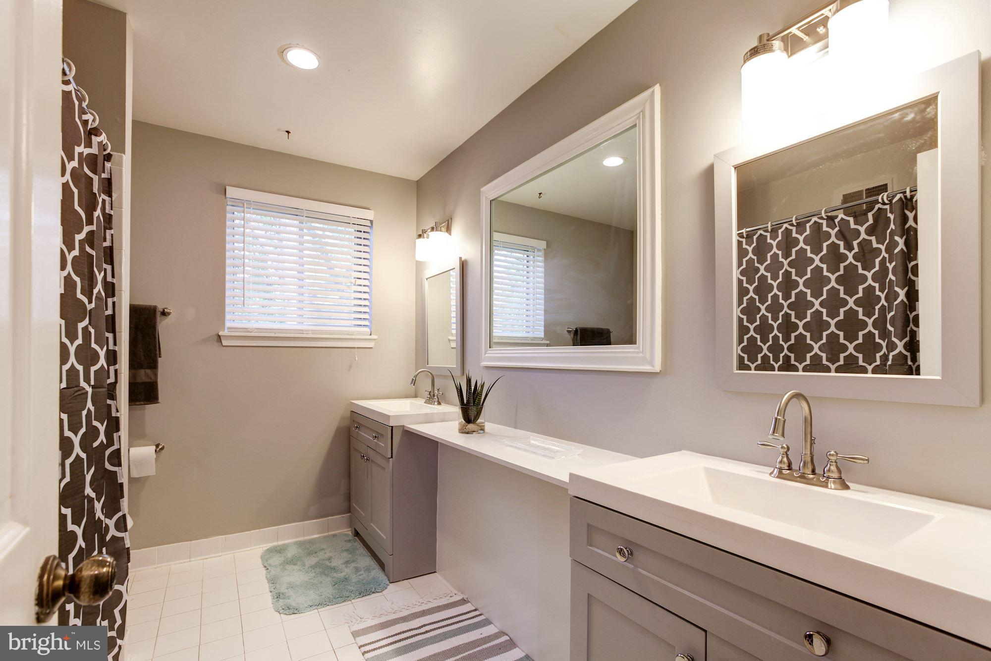 BEDFORDSHIRE - Residential