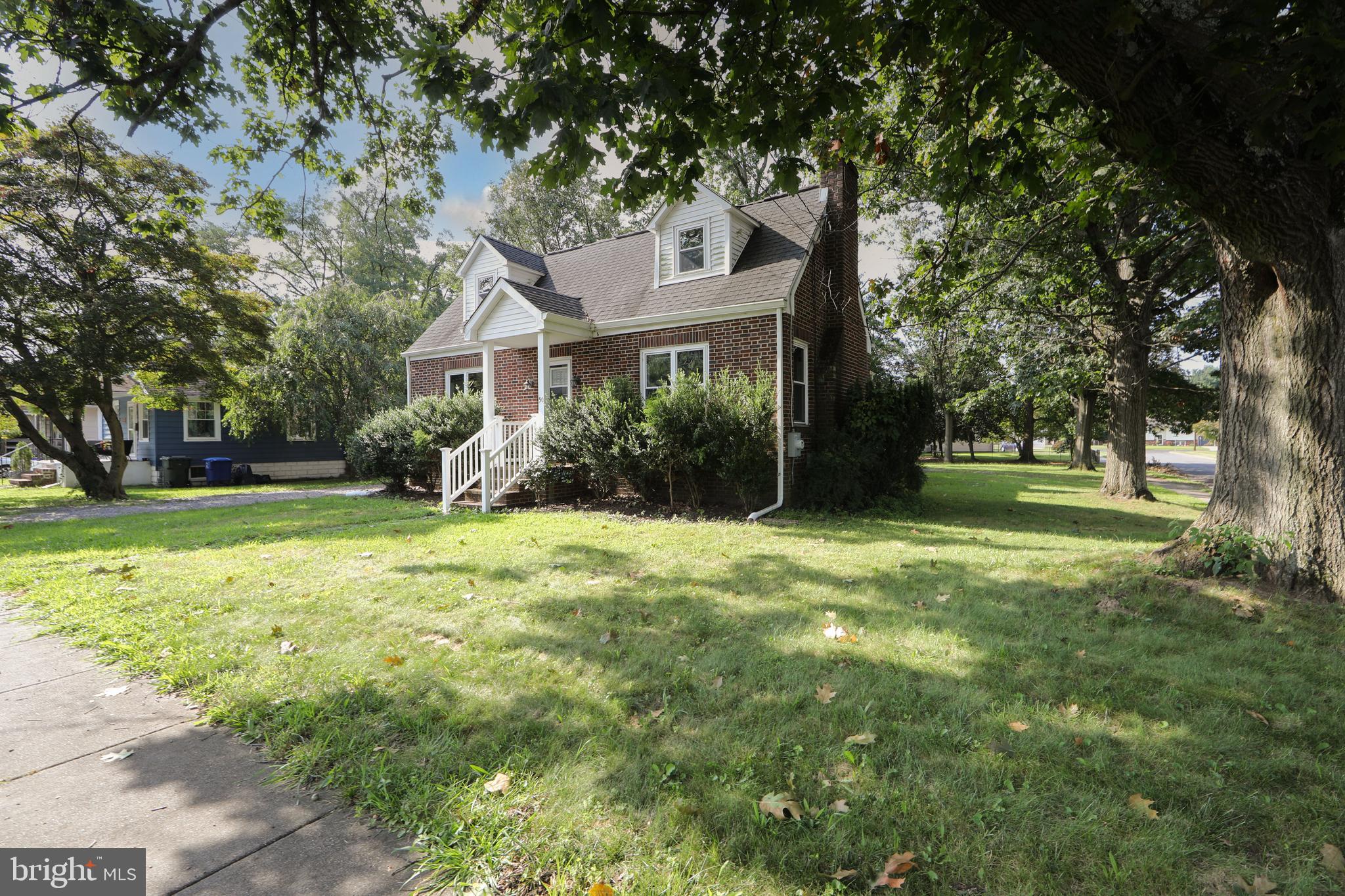 50 RICHMOND AVENUE