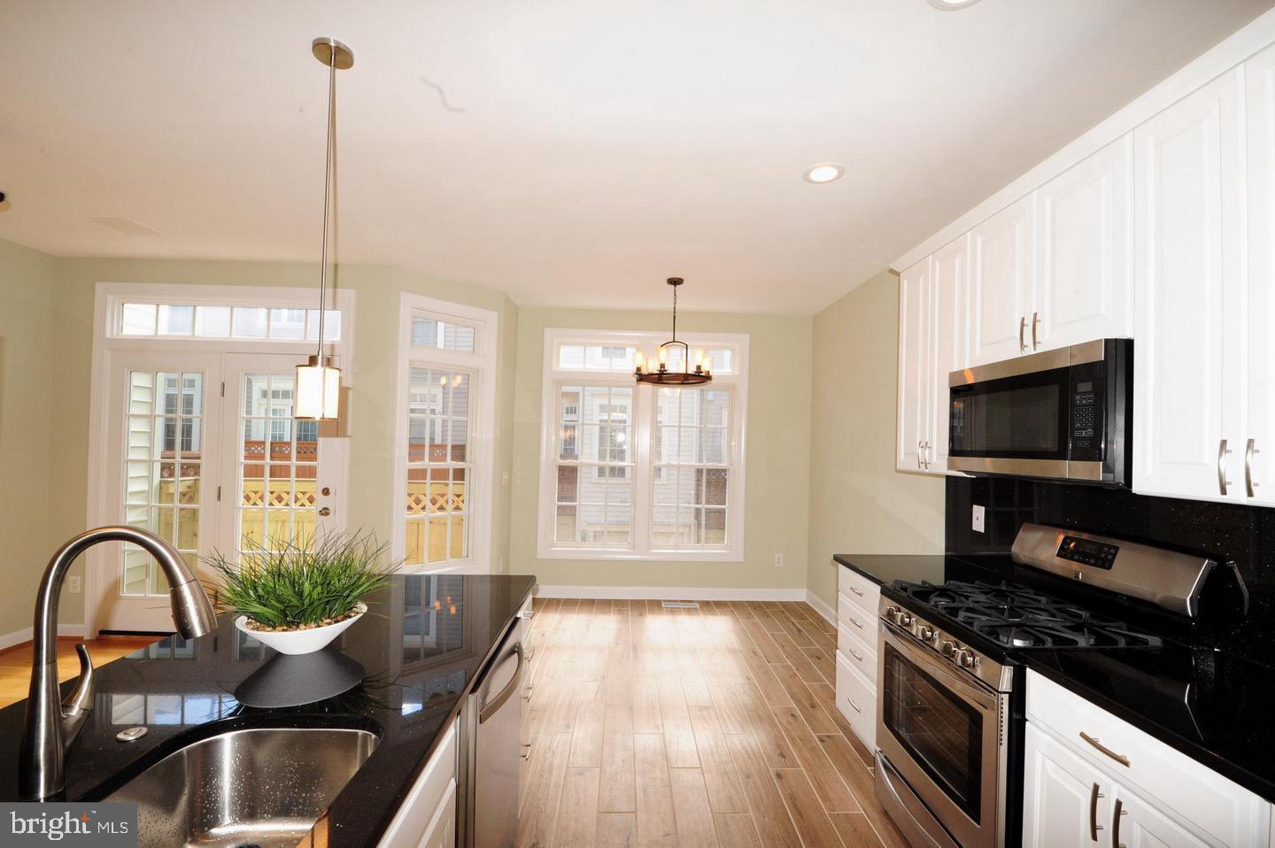 CARR AT CEDAR LAKES - Residential Lease