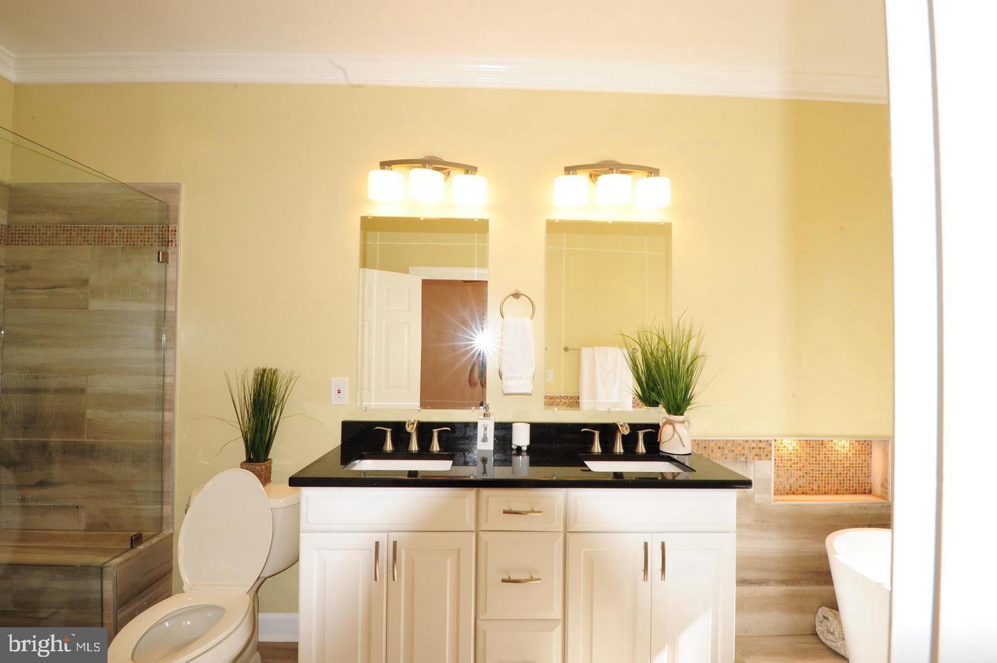 CARR AT CEDAR LAKES - Residential Lease