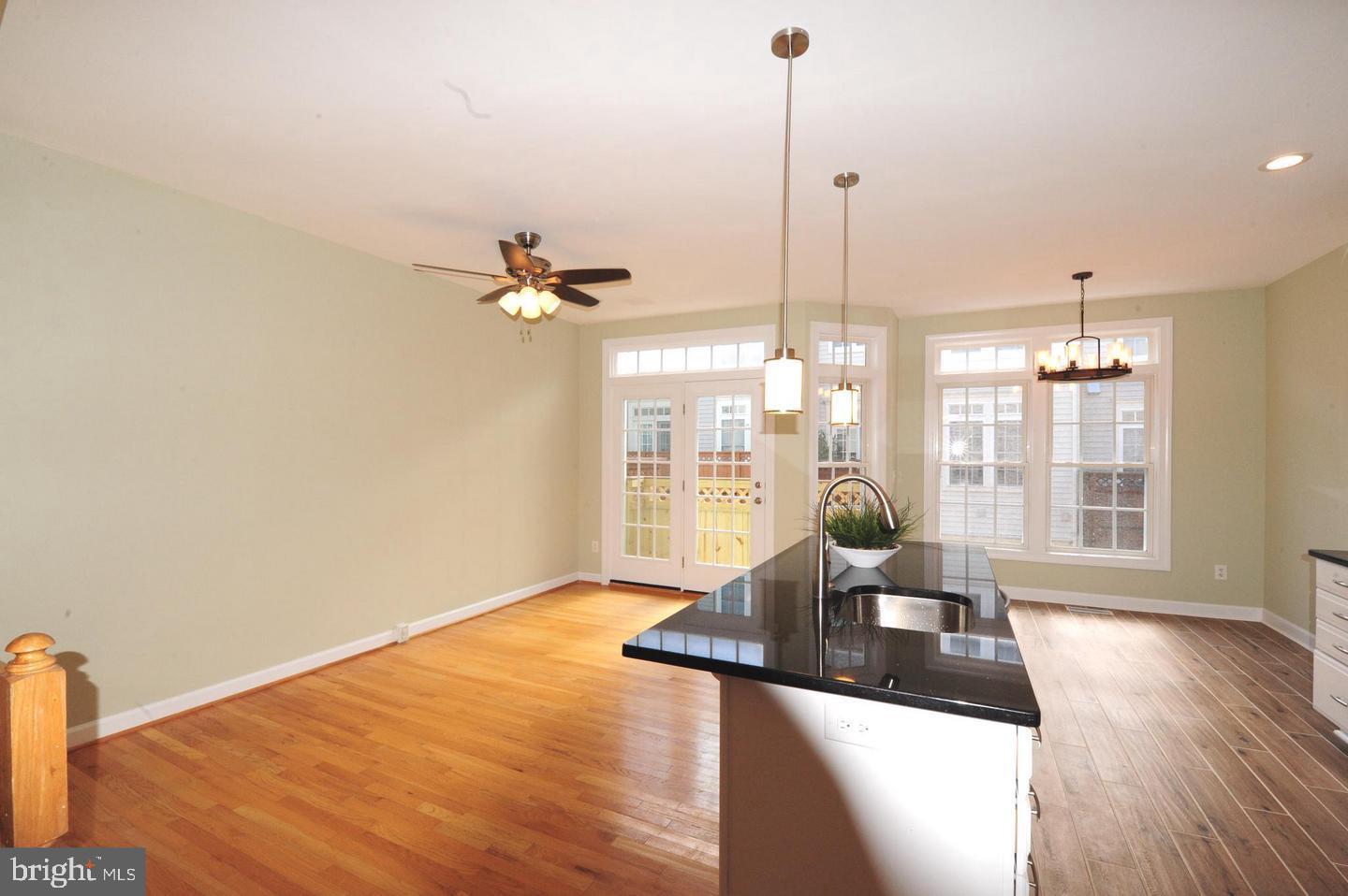 CARR AT CEDAR LAKES - Residential Lease