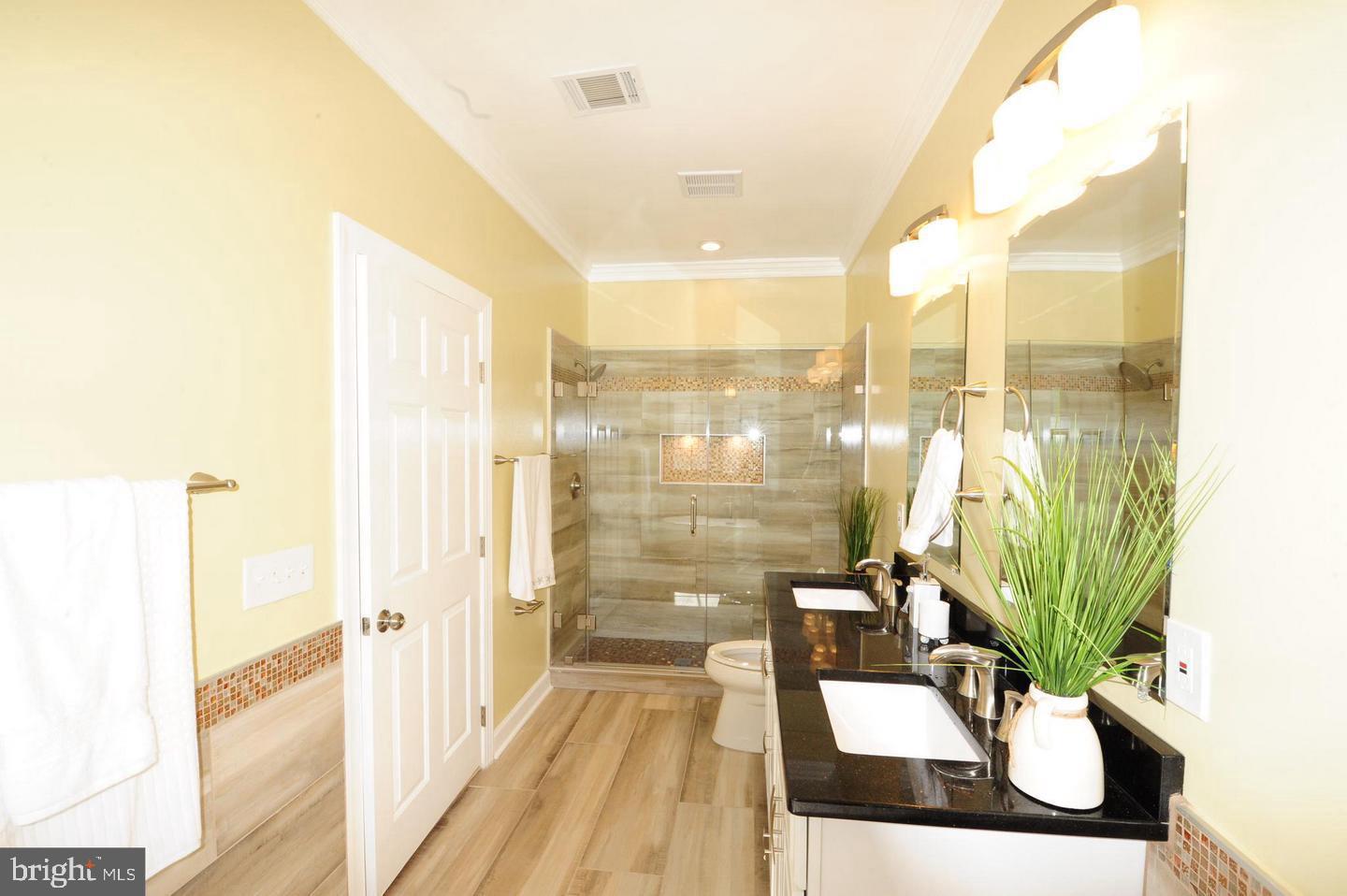 CARR AT CEDAR LAKES - Residential Lease