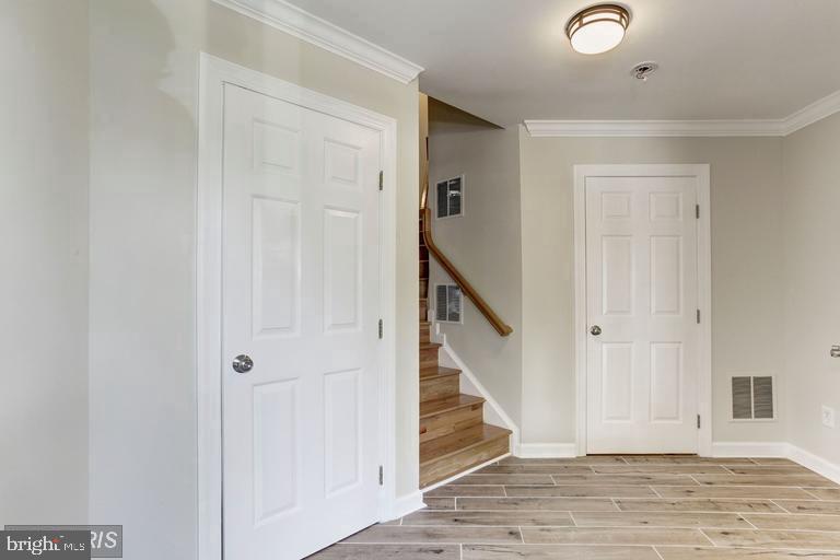 CARR AT CEDAR LAKES - Residential Lease