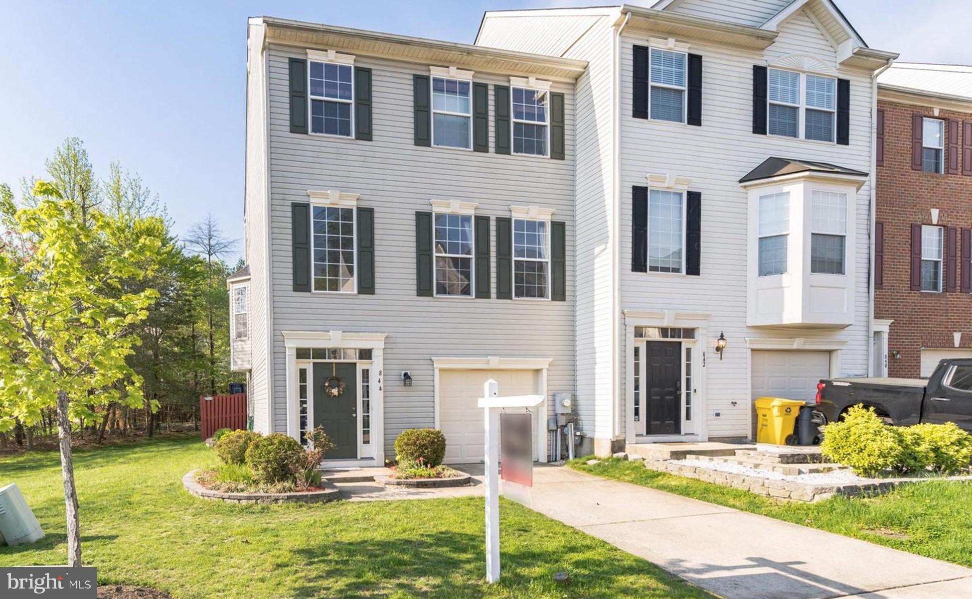 PINEY ORCHARD - Residential Lease