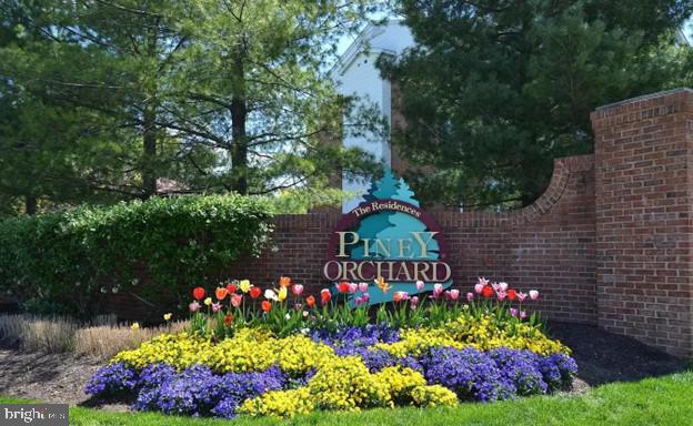 PINEY ORCHARD - Residential Lease