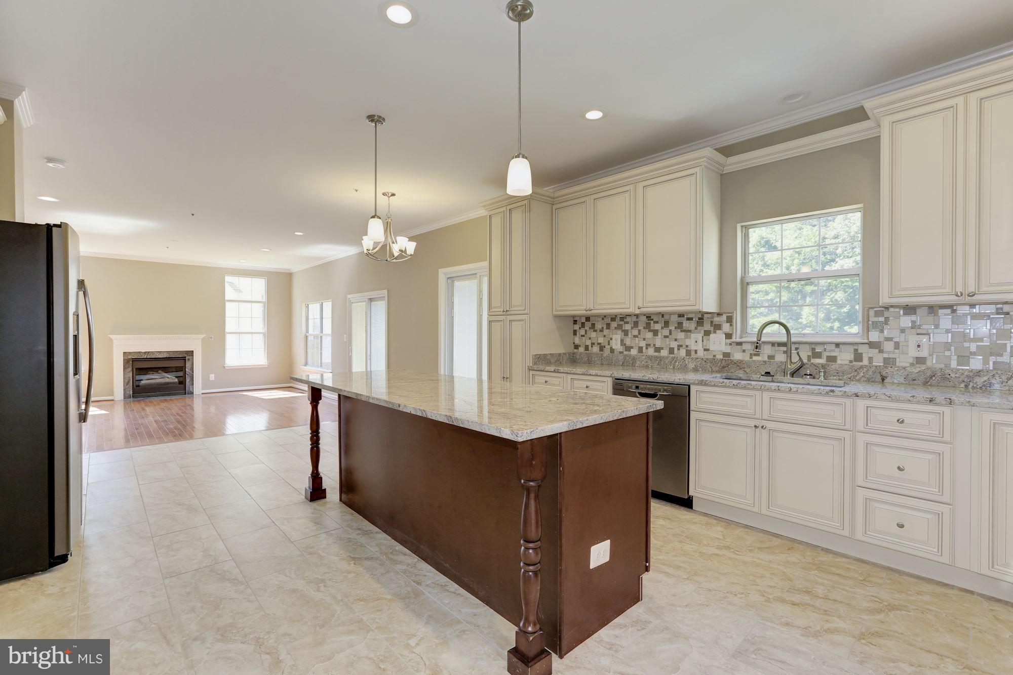 GLENN ESTATES - Residential