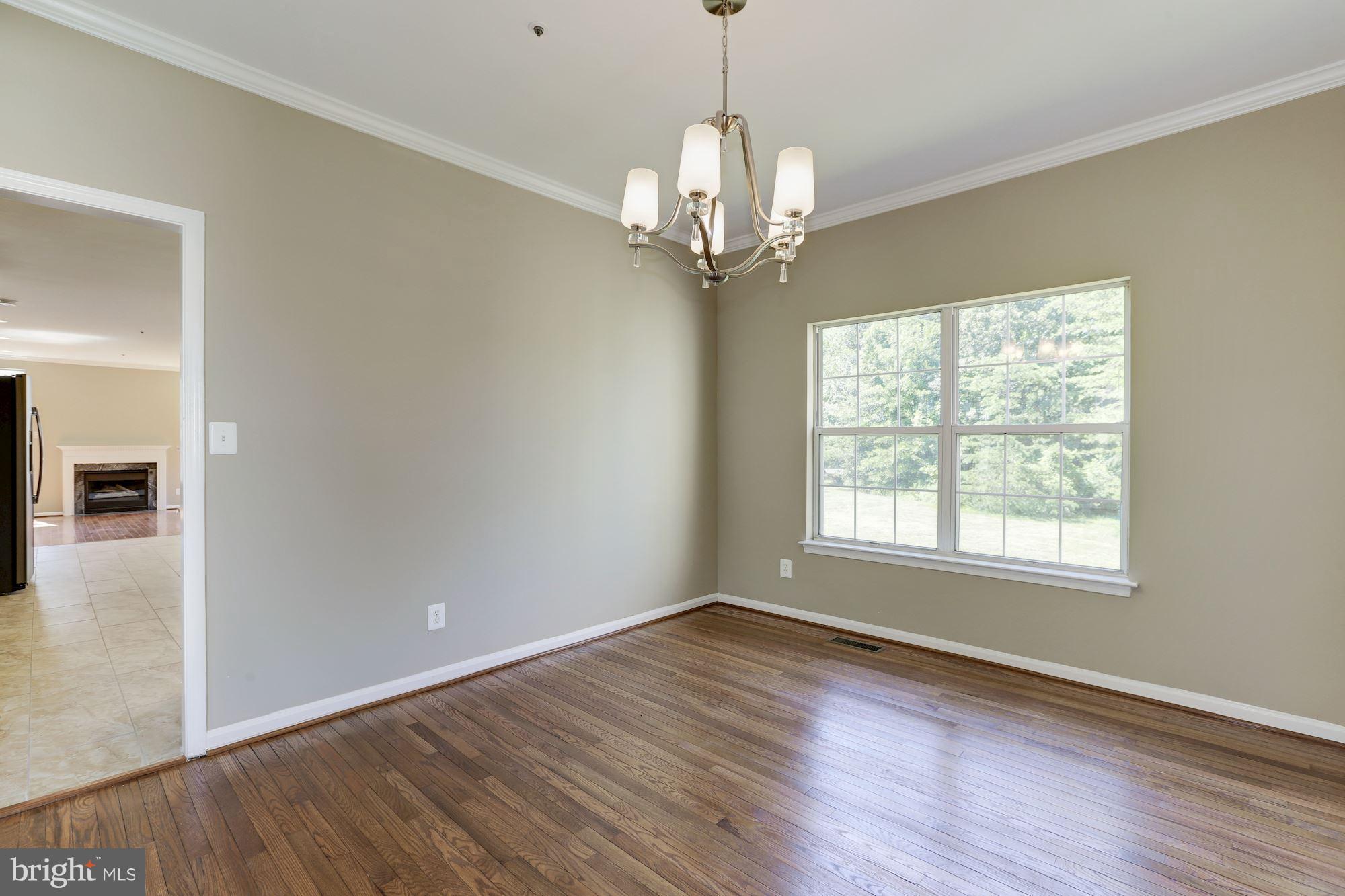 GLENN ESTATES - Residential