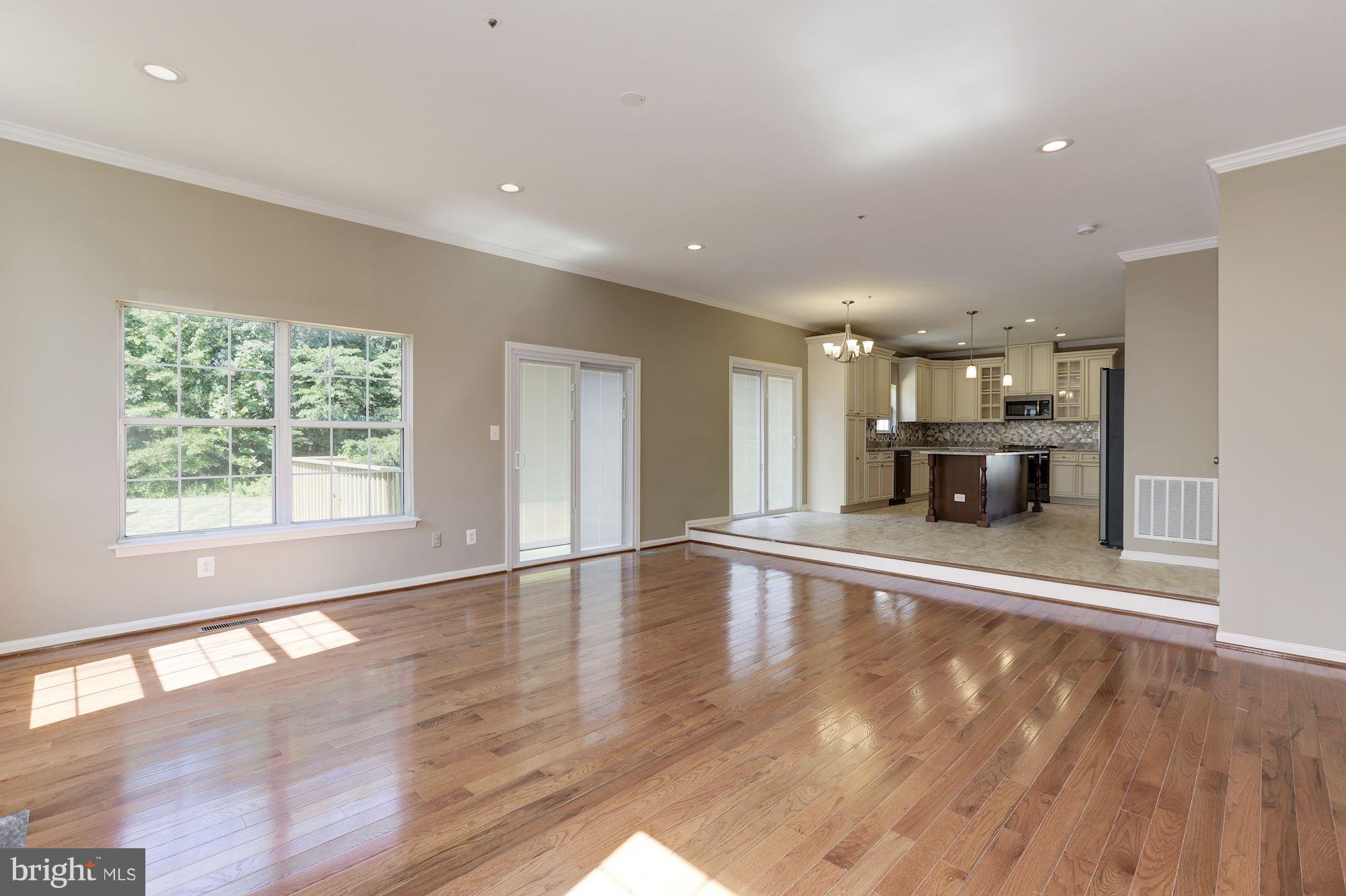 GLENN ESTATES - Residential