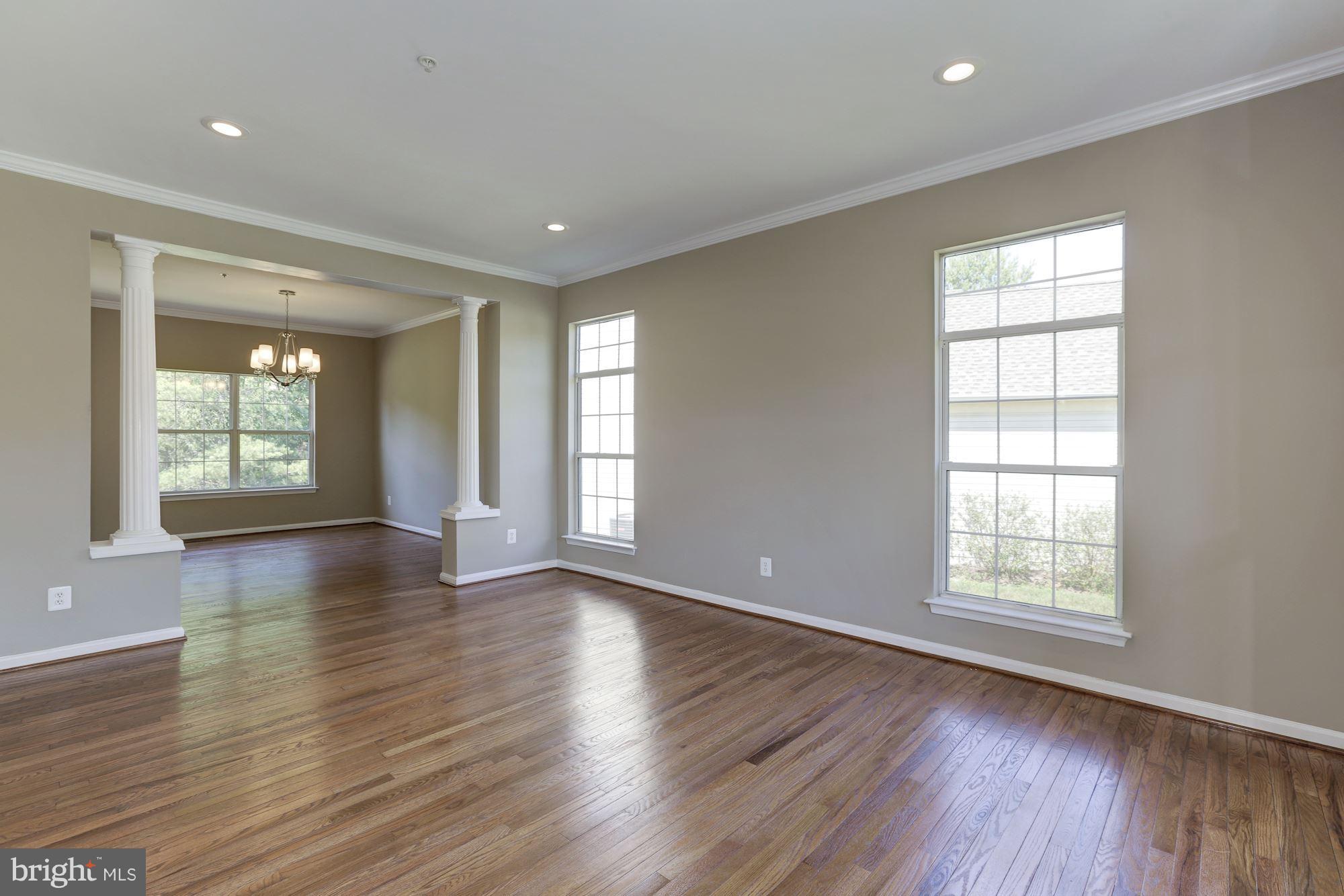 GLENN ESTATES - Residential