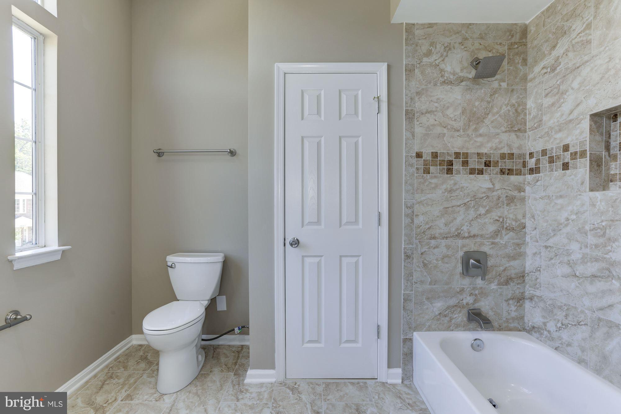 GLENN ESTATES - Residential