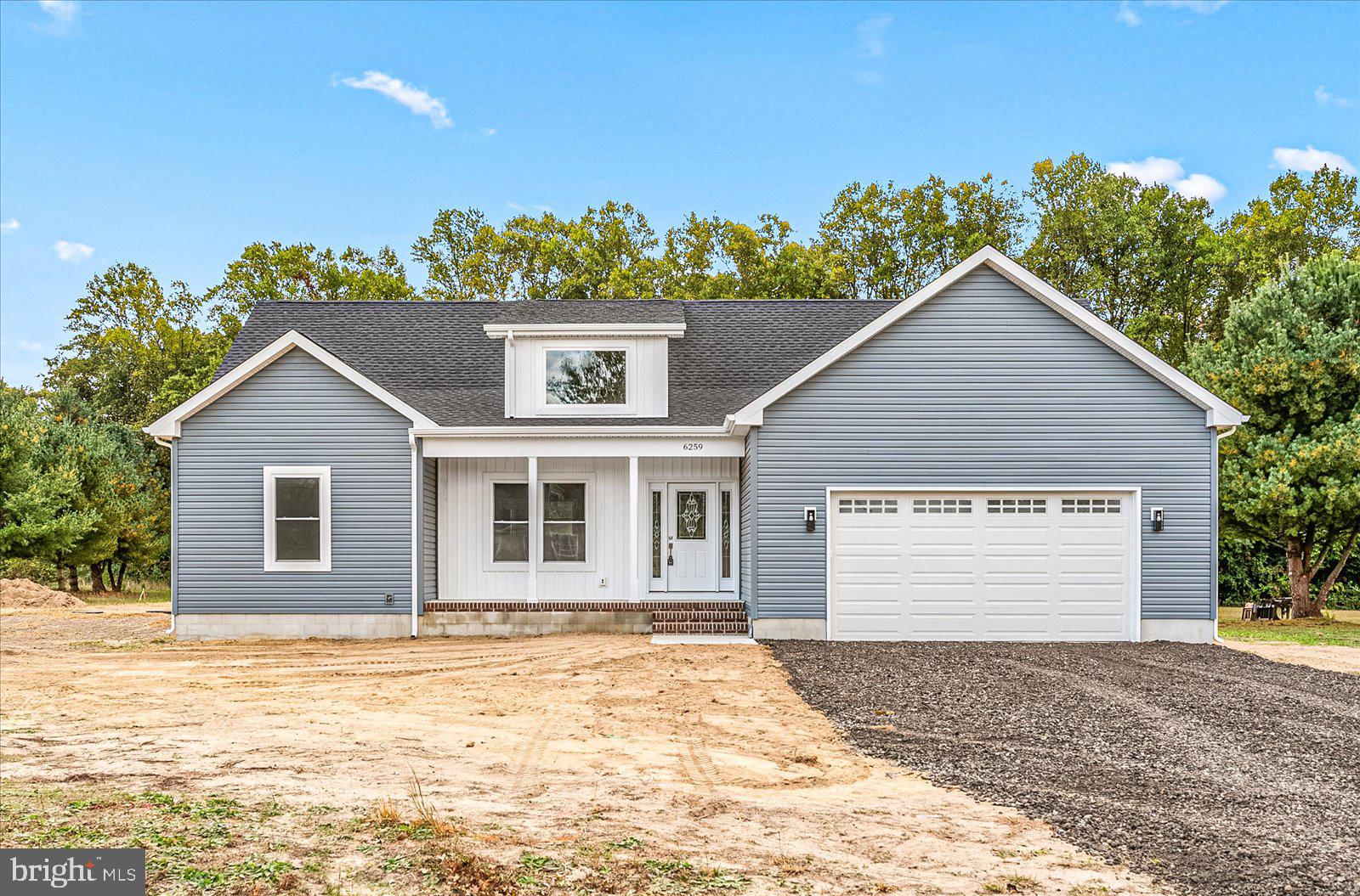 LORDS CROSSING - Residential