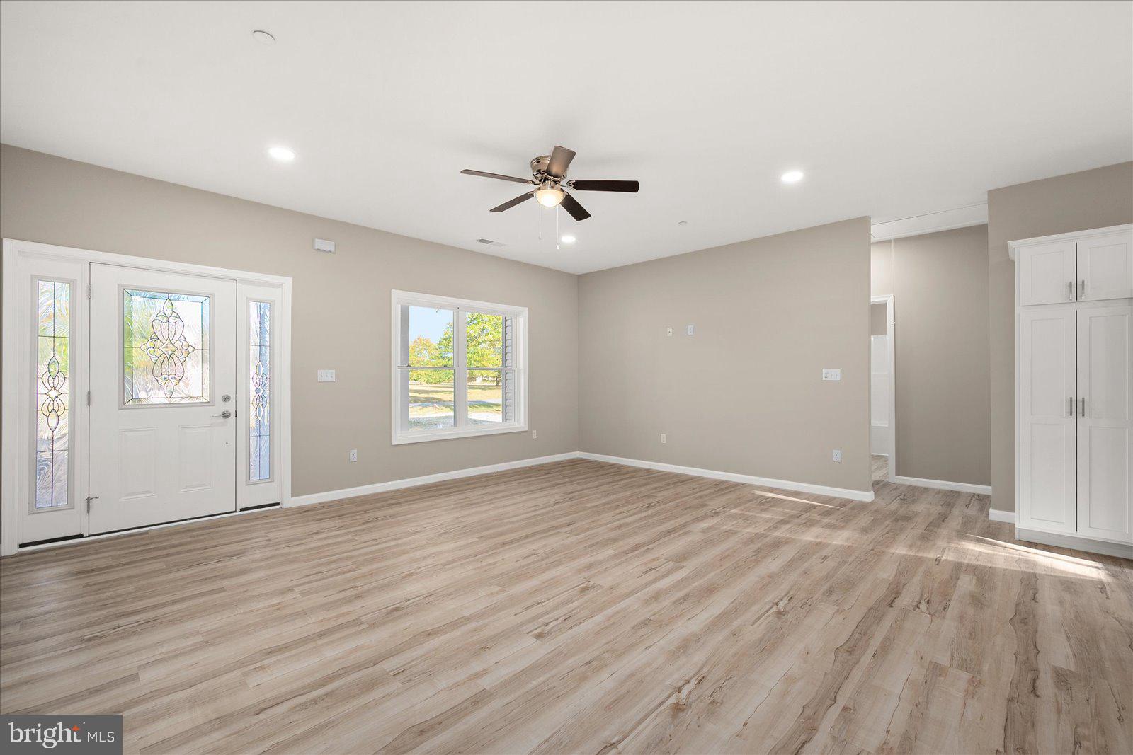 LORDS CROSSING - Residential