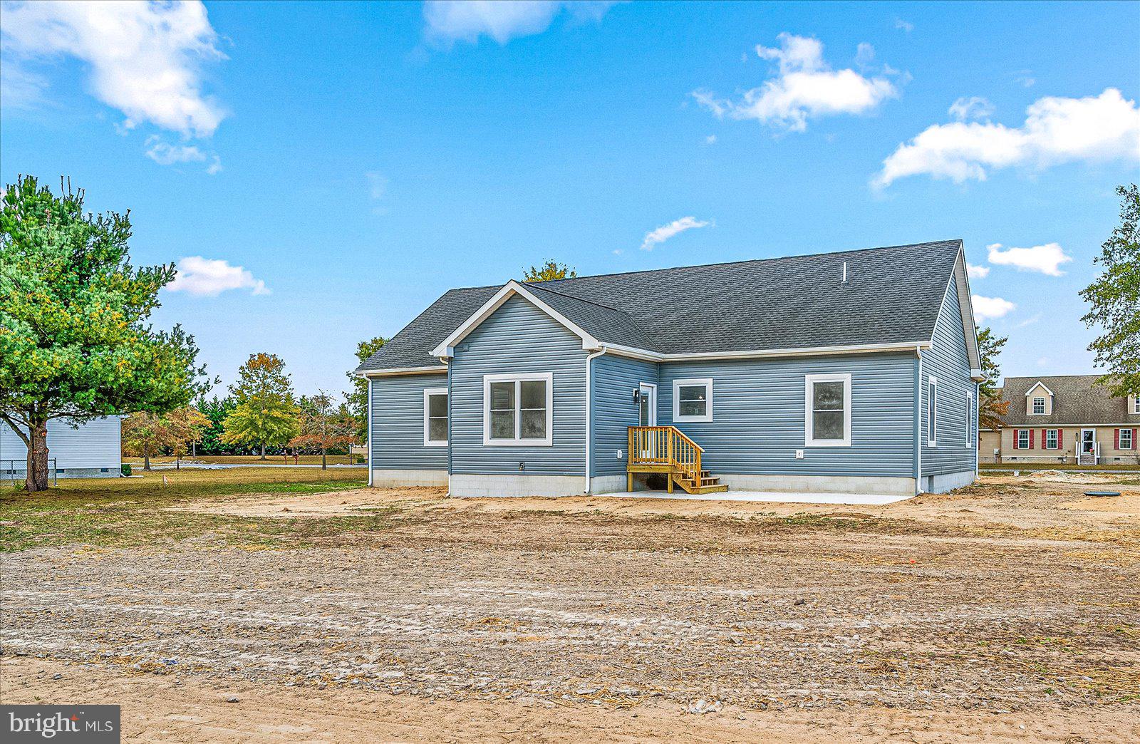 LORDS CROSSING - Residential