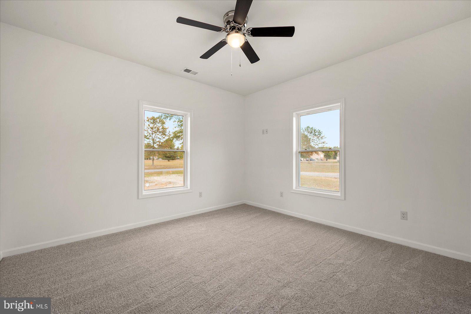 LORDS CROSSING - Residential