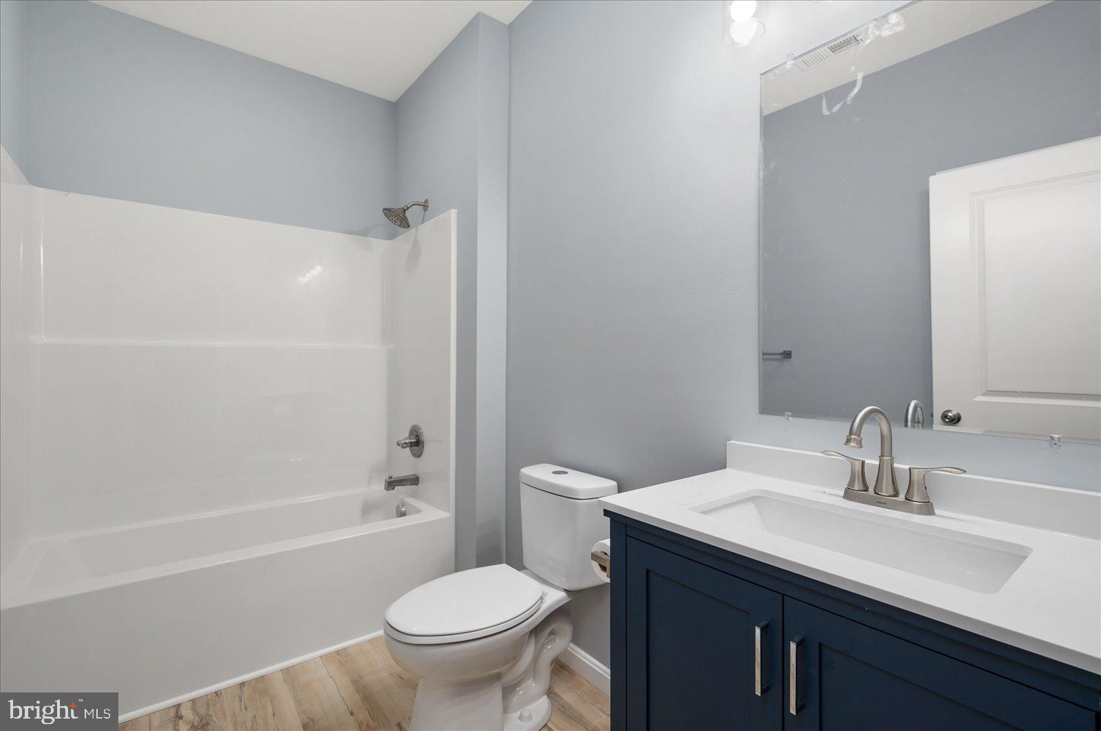 LORDS CROSSING - Residential