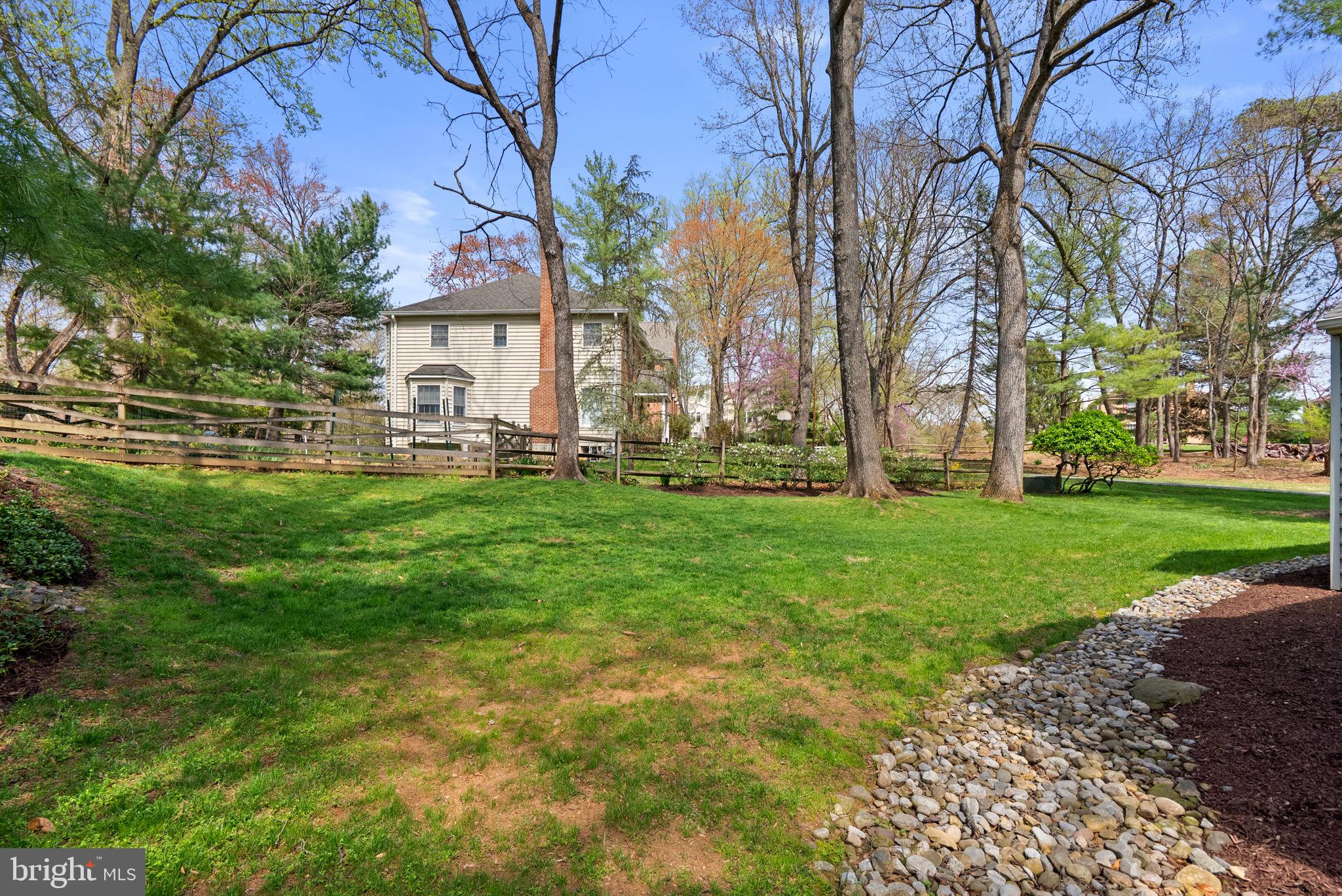 11817 QUINCE MILL DRIVE