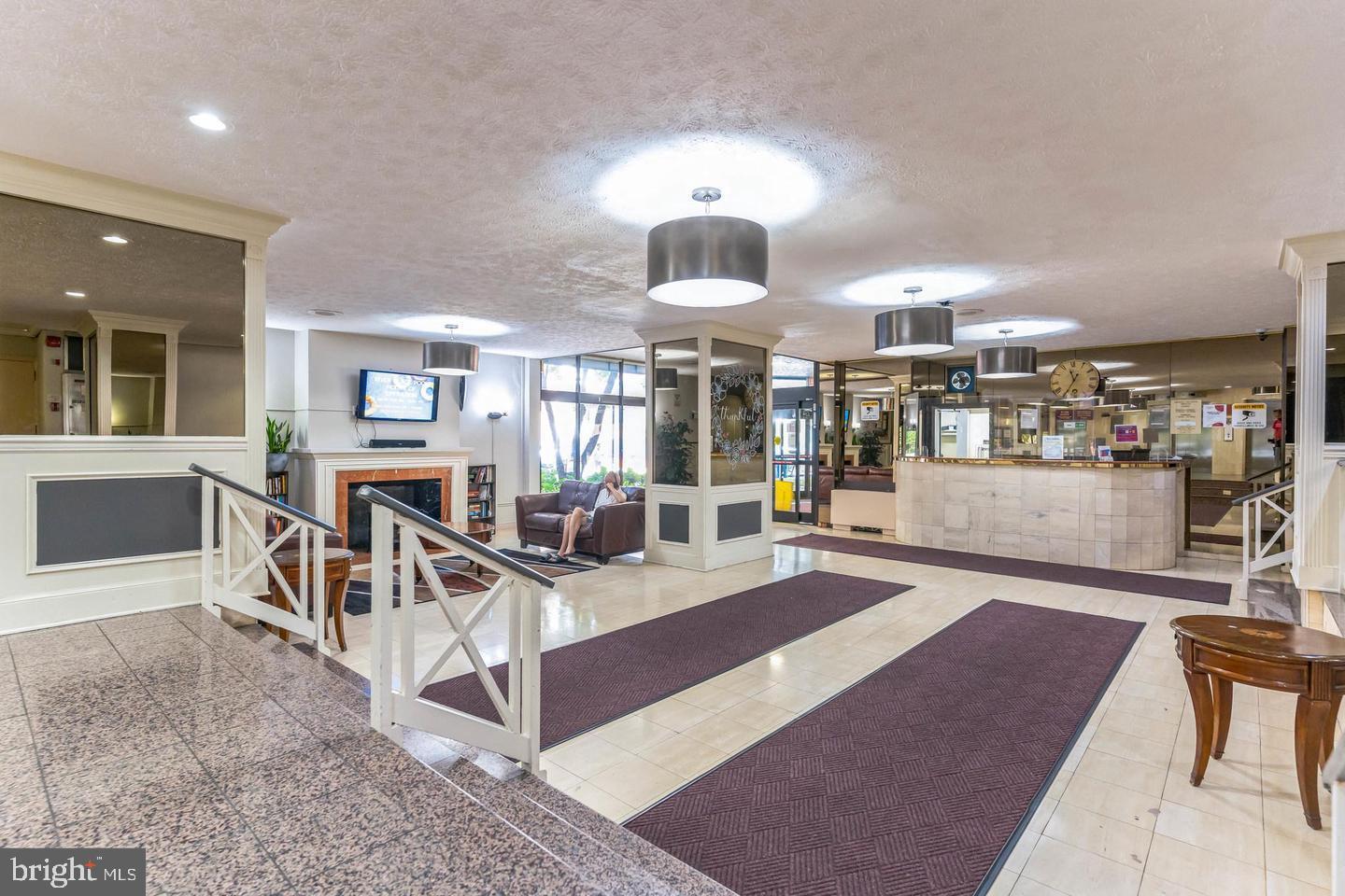 1021 ARLINGTON BOULEVARD 237