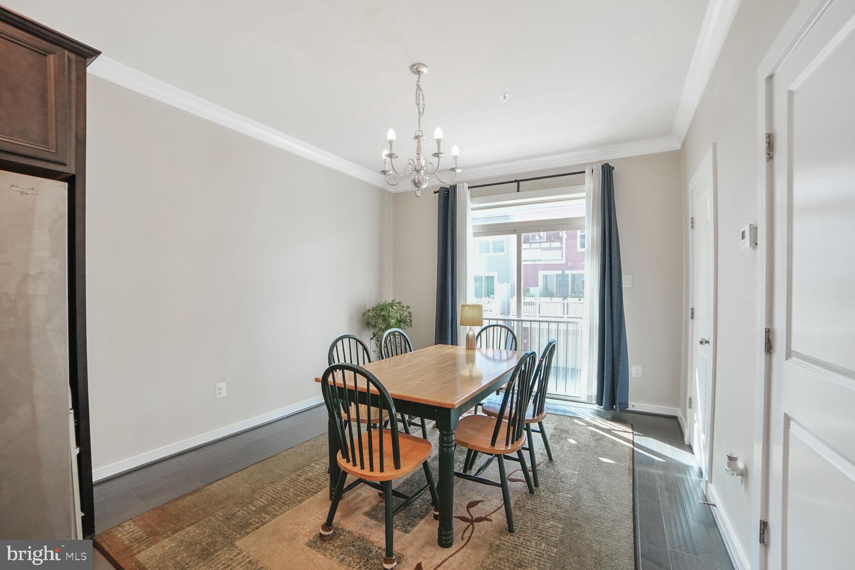 VILLAGES OF URBANA - Residential Lease