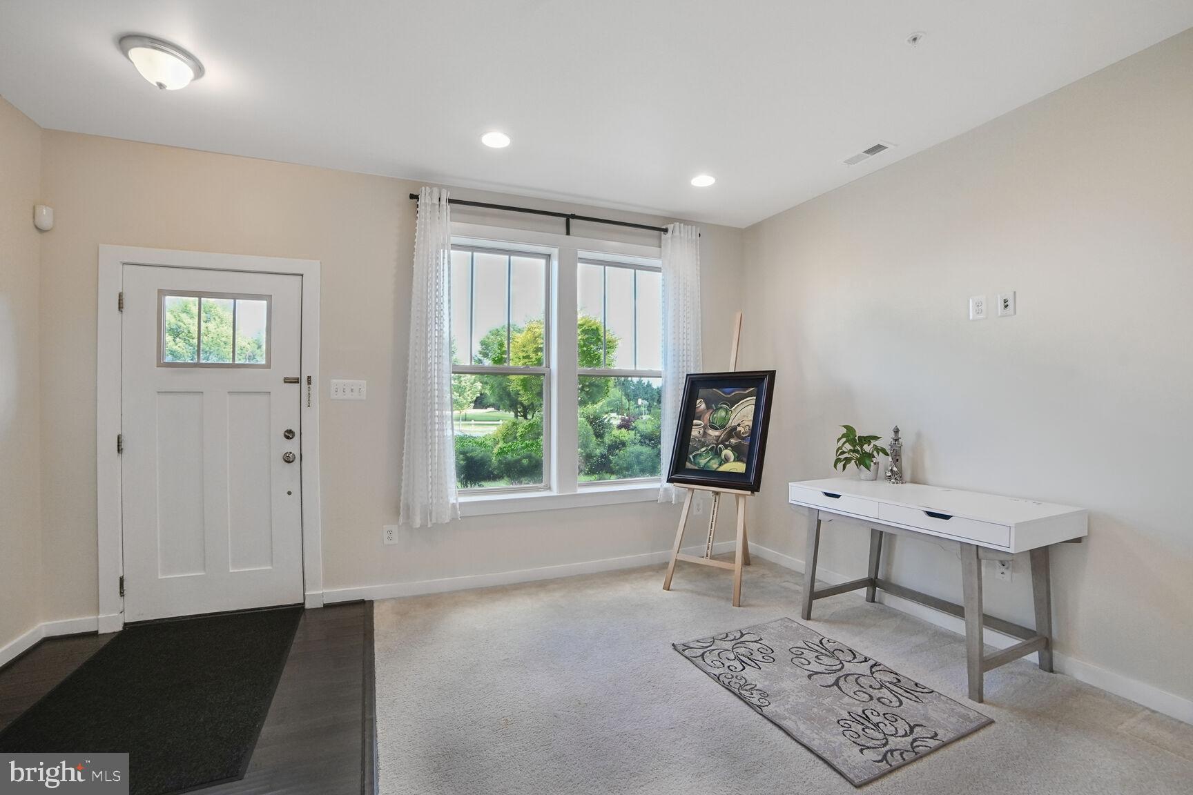 VILLAGES OF URBANA - Residential Lease