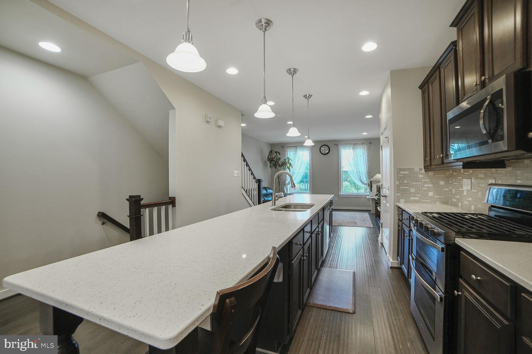 VILLAGES OF URBANA - Residential Lease