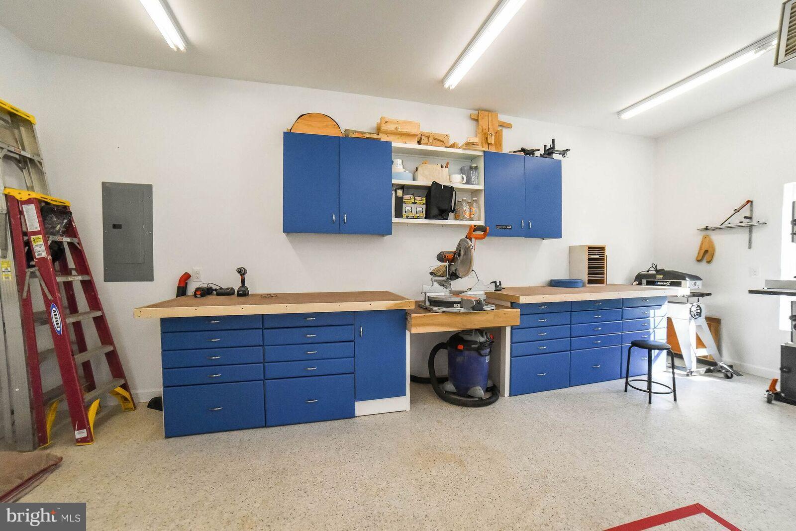 BLUESTONE ESTATES - Residential