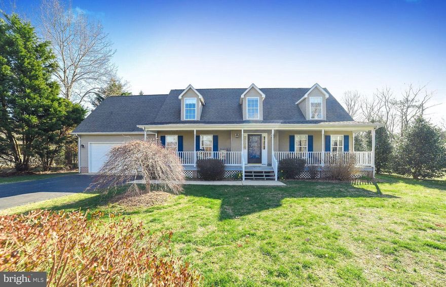 Beautiful Cape Cod on just over 1/2 acre w/waterview.  Kit w/granite counters & stainless appliances.  Formal din & liv rms, fireplace, sunrm off kit w/access to deck & back yard.  First floor master bedroom.  Master bath w/soaking tub & sep shower.  2 large bdrms w/bonus rm over garage perfect for craft/activity room.  24 X 28 Workshop/672 fin sq ft heated/air cond. space (see docs sec details.