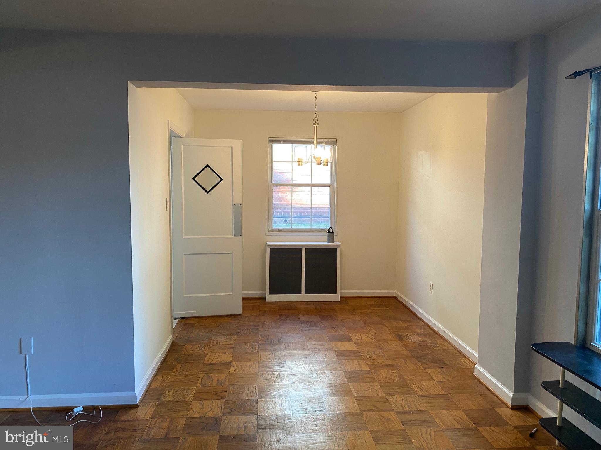 ROSSLYN HEIGHTS - Residential Lease