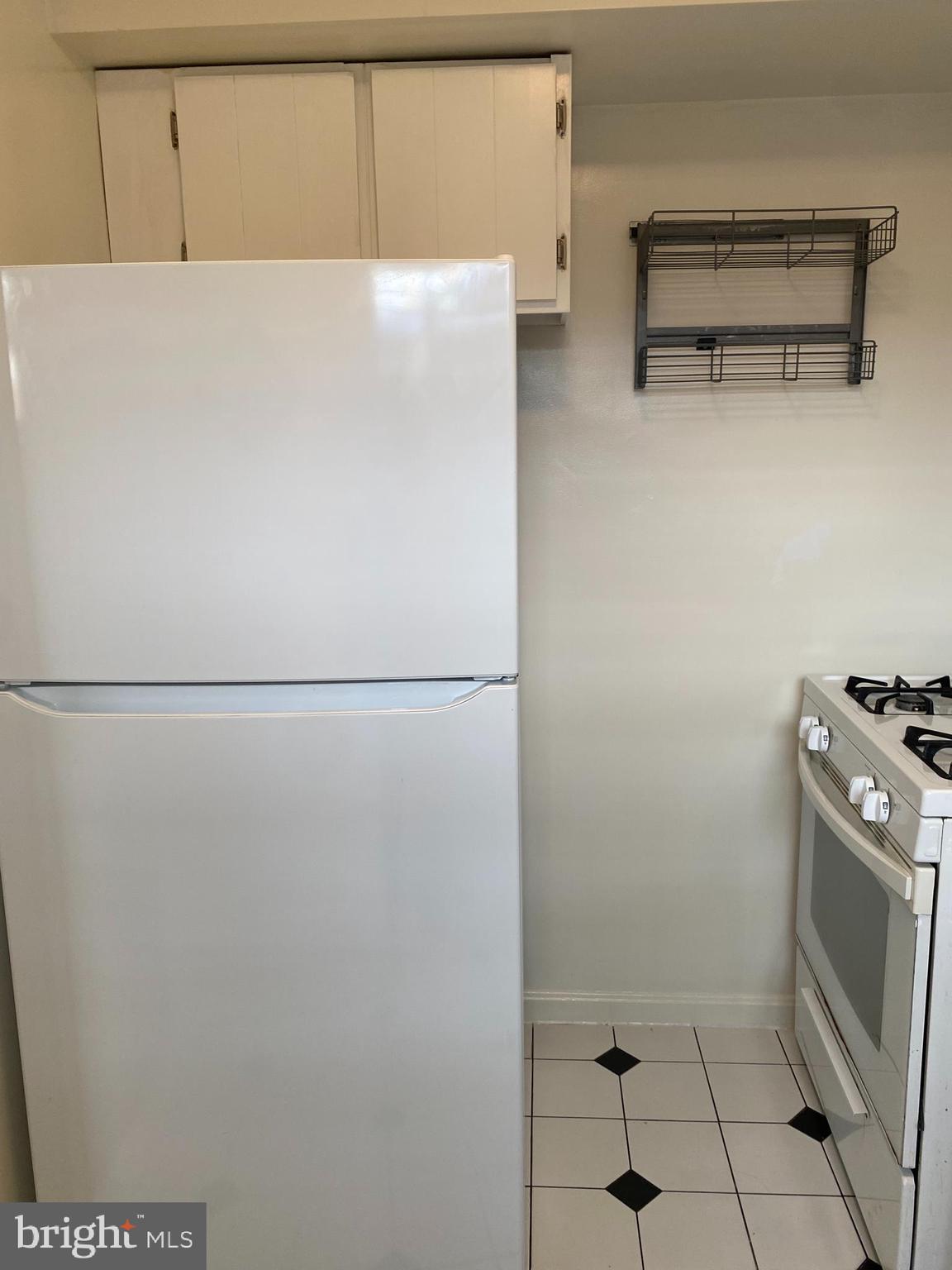 ROSSLYN HEIGHTS - Residential Lease