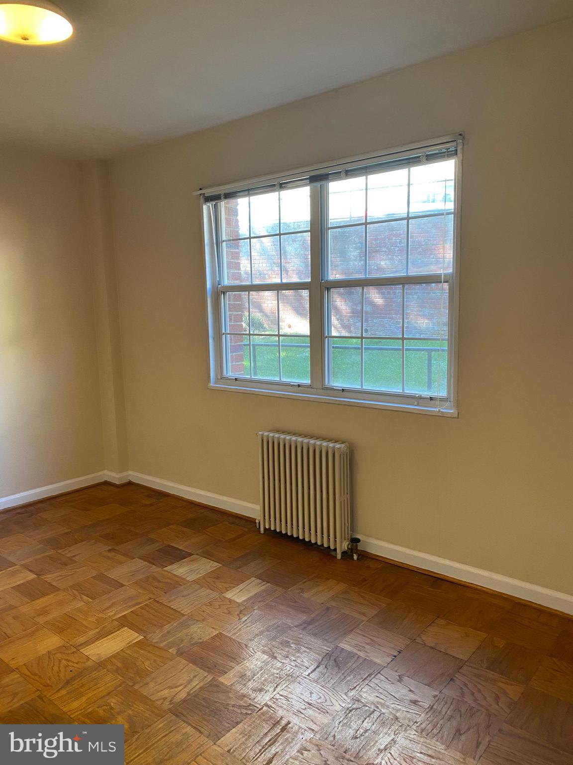 ROSSLYN HEIGHTS - Residential Lease