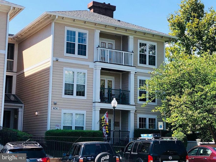 DOG FRIENDLY! Beautiful 2 bedroom condo in the heart of Kentlands. Equipped with stainless steel appliances, newer bamboo flooring, newer light fixtures. Brand new HVAC (2022). Paint (2020). Washer and Dryer are conveniently located in unit. Two large bedrooms with a large primary bedroom with a walk-in closet and private primary bath with large soaking tub. Second primary bedroom has two closets and direct access to second bathroom. The gorgeous naturally lit living room comes with a cozy fireplace, perfect for the fall weather, as well as two balconies with beautiful views. Enjoy a quick walk to the best restaurants, great shopping, movie theaters, or walk/exercise around Kentlands lakes! A Commuter's dream with public transportation  right outside your door. Enjoy access to a newly renovated gym, pickle ball courts, and Inspiration Lake! Move in time frame: Last week of October