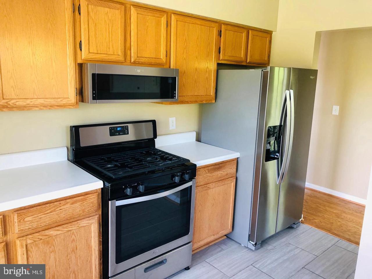 KENTLANDS - Residential Lease