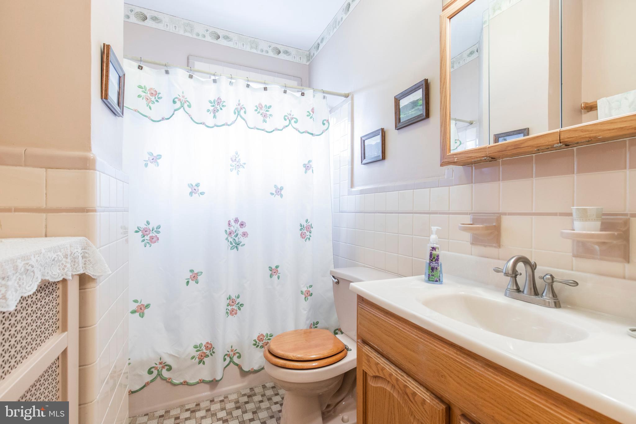 WHITMAN - Residential