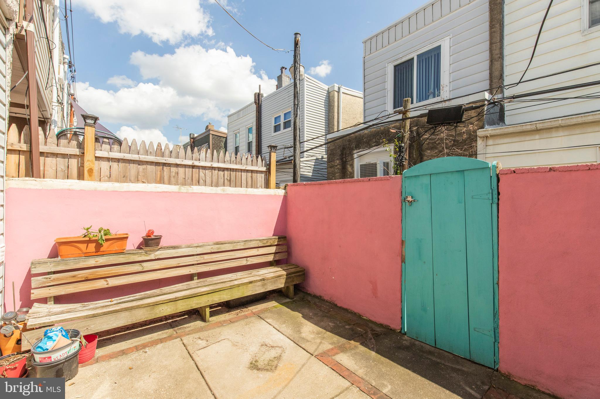 WHITMAN - Residential