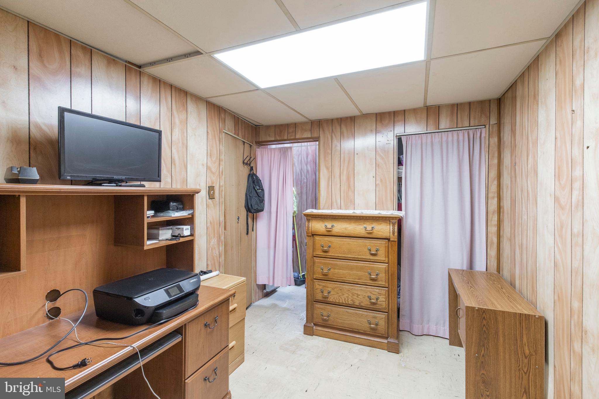 WHITMAN - Residential