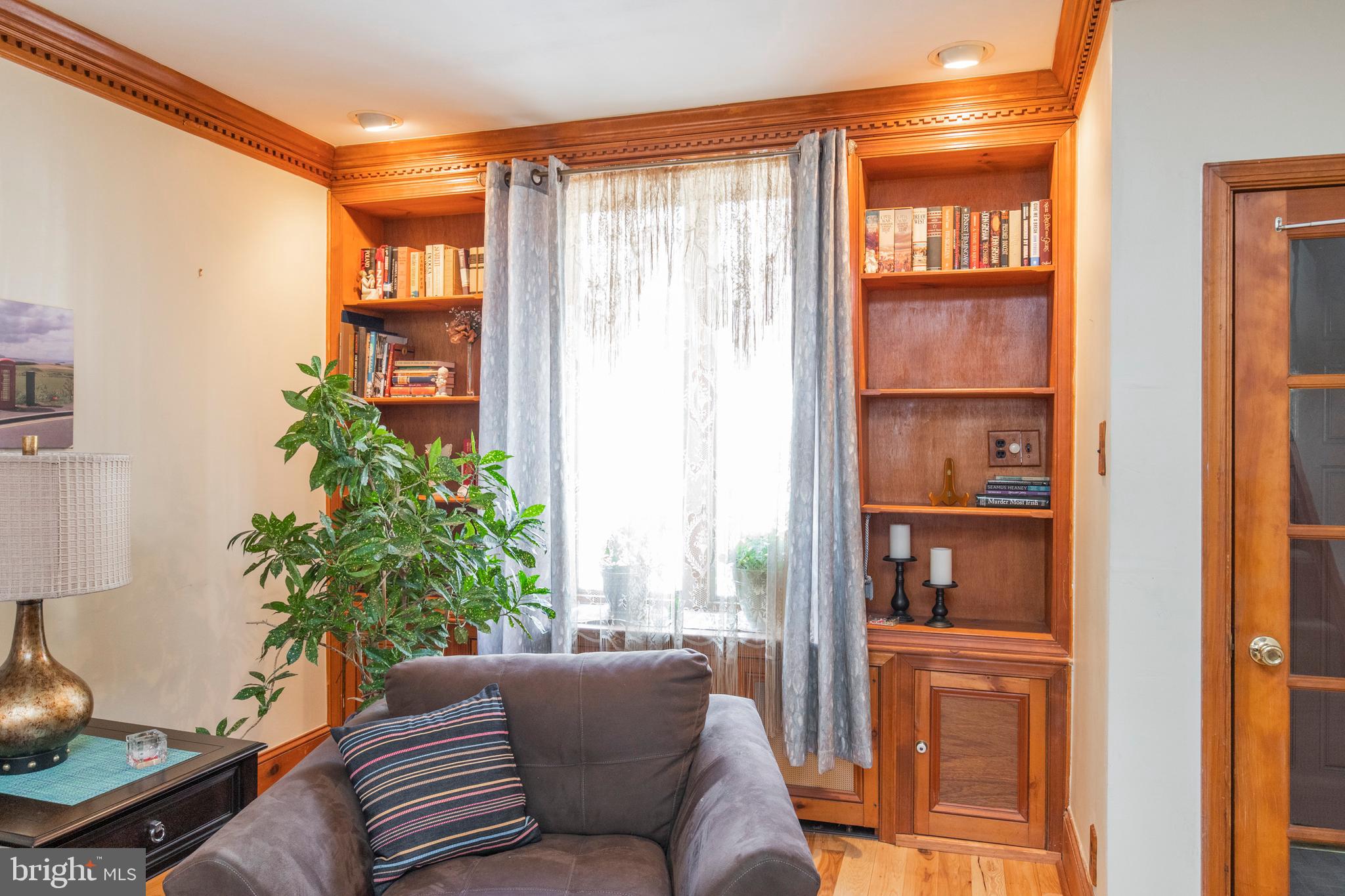 WHITMAN - Residential