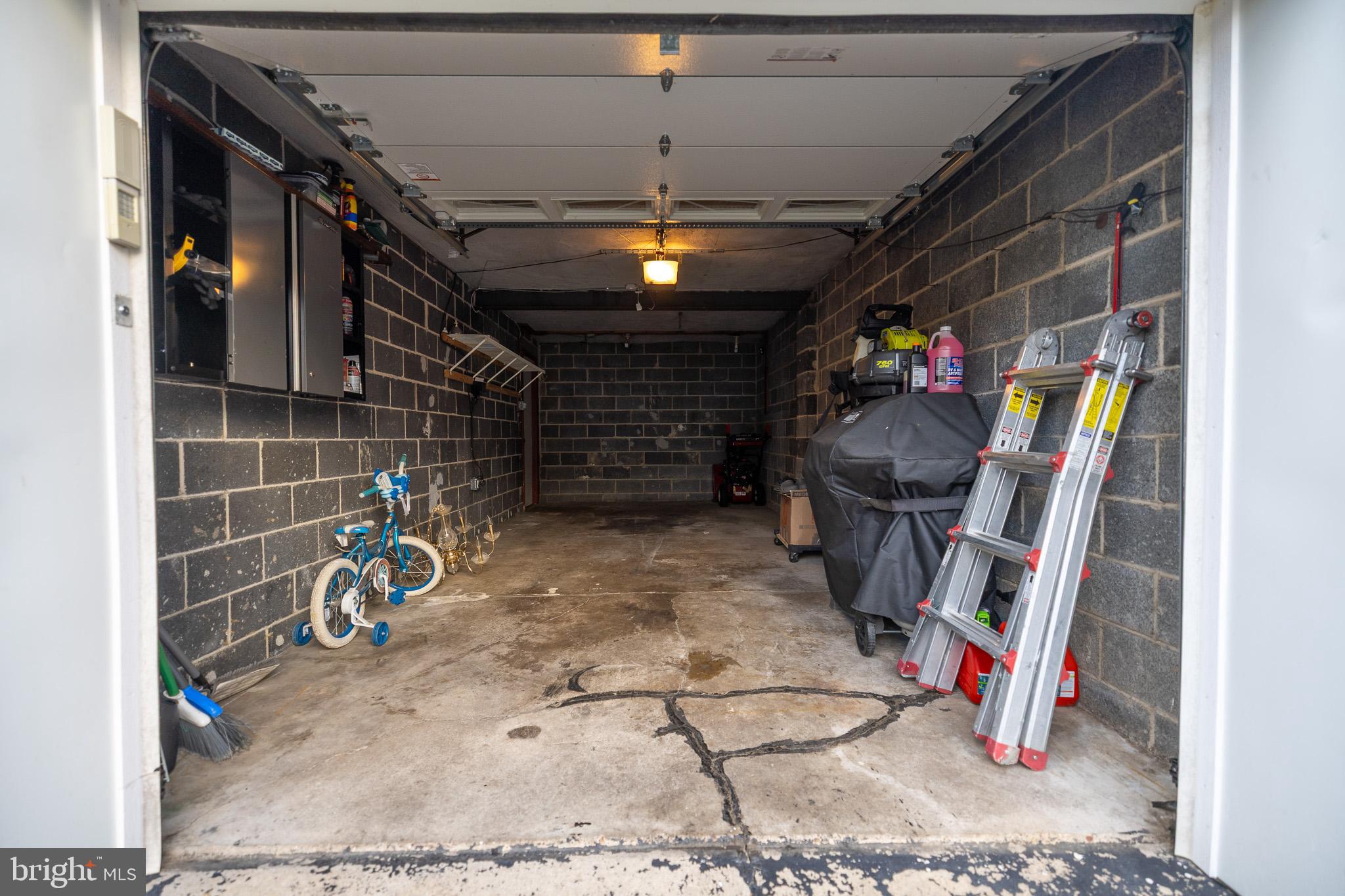 NON AVAILABLE - Residential